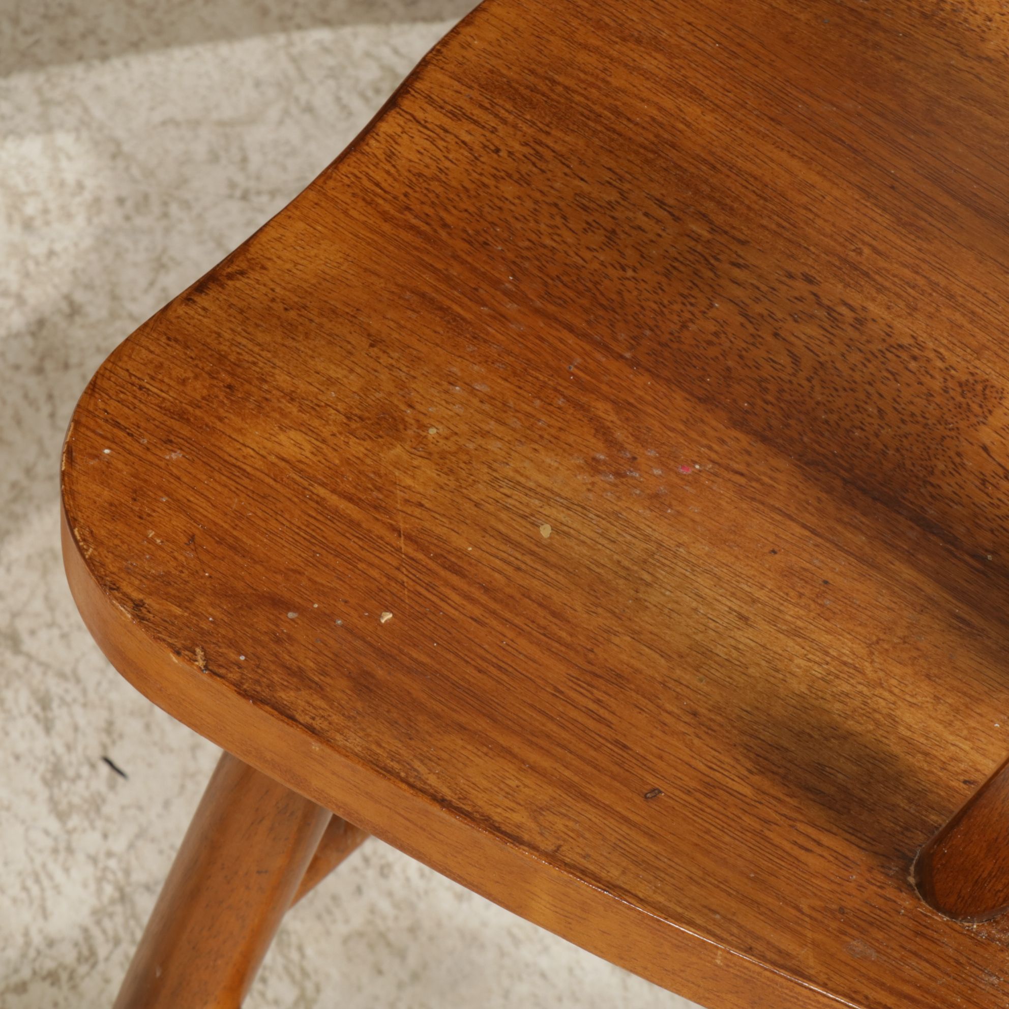 Oak Pedestal Dining Table with Four Hoop-Back Chairs