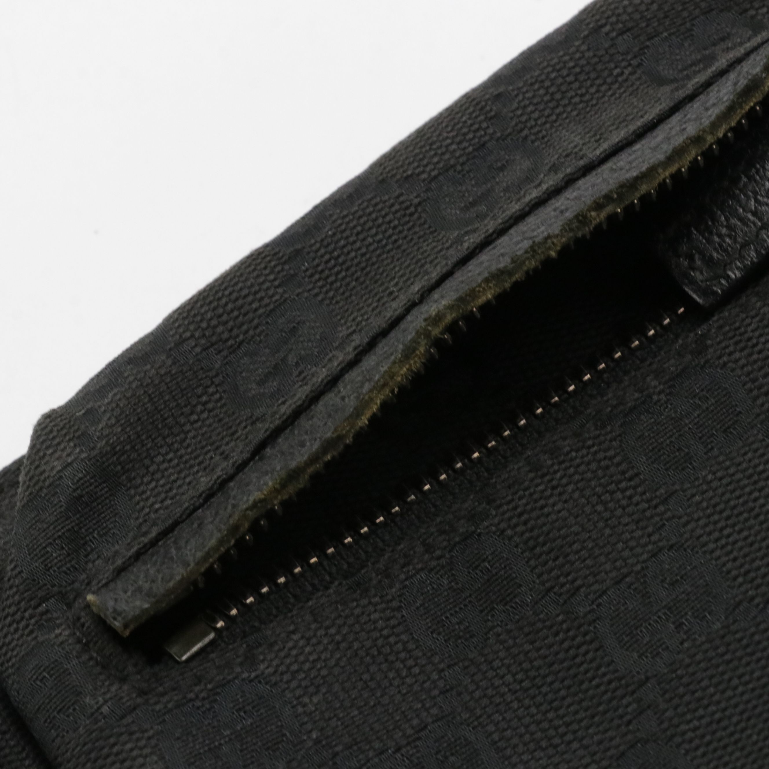 Gucci Waist Belt Bag in Black GG Canvas and Leather