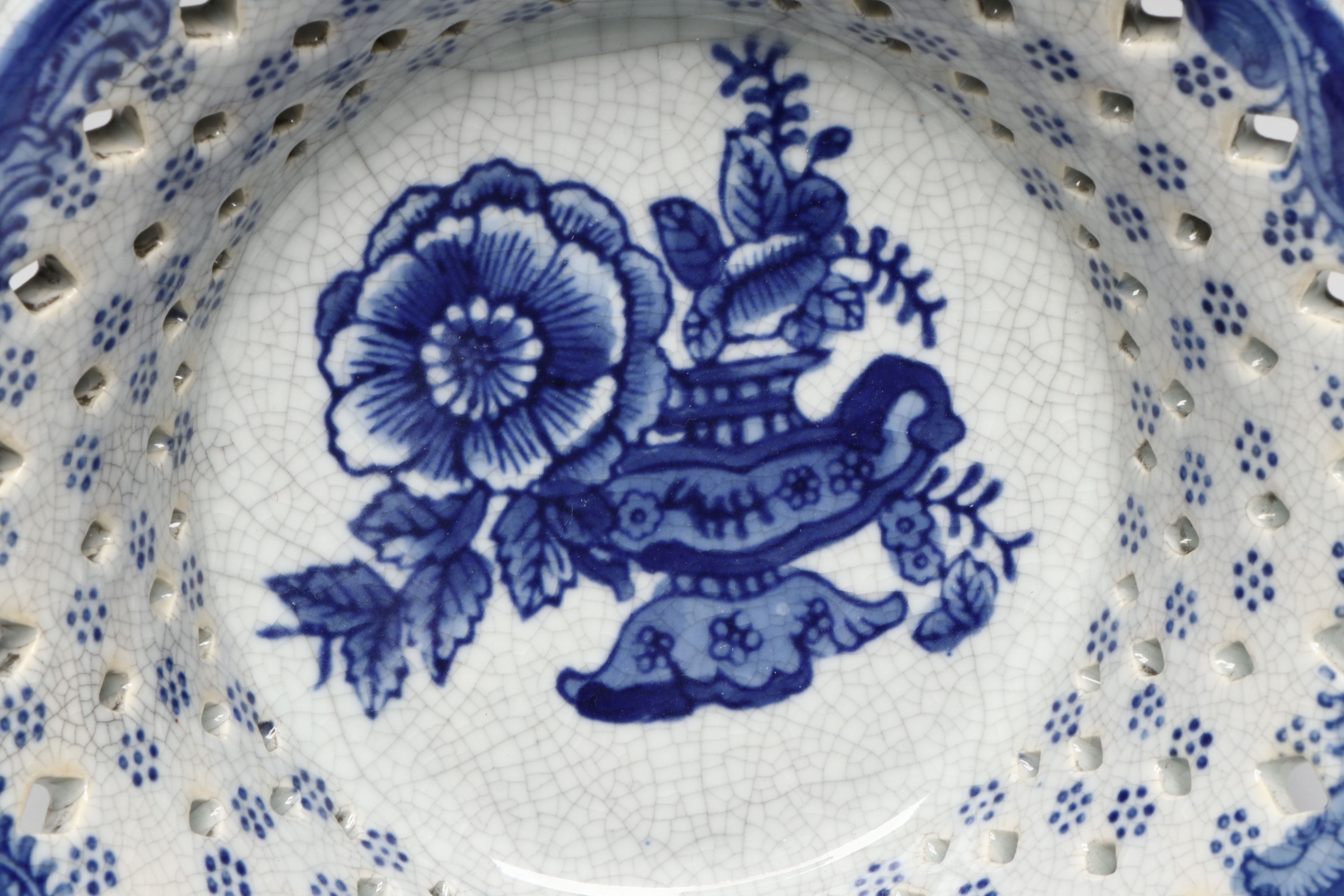 Chinese Floral Blue and White Porcelain Berry Bowl and Teapot with Vase