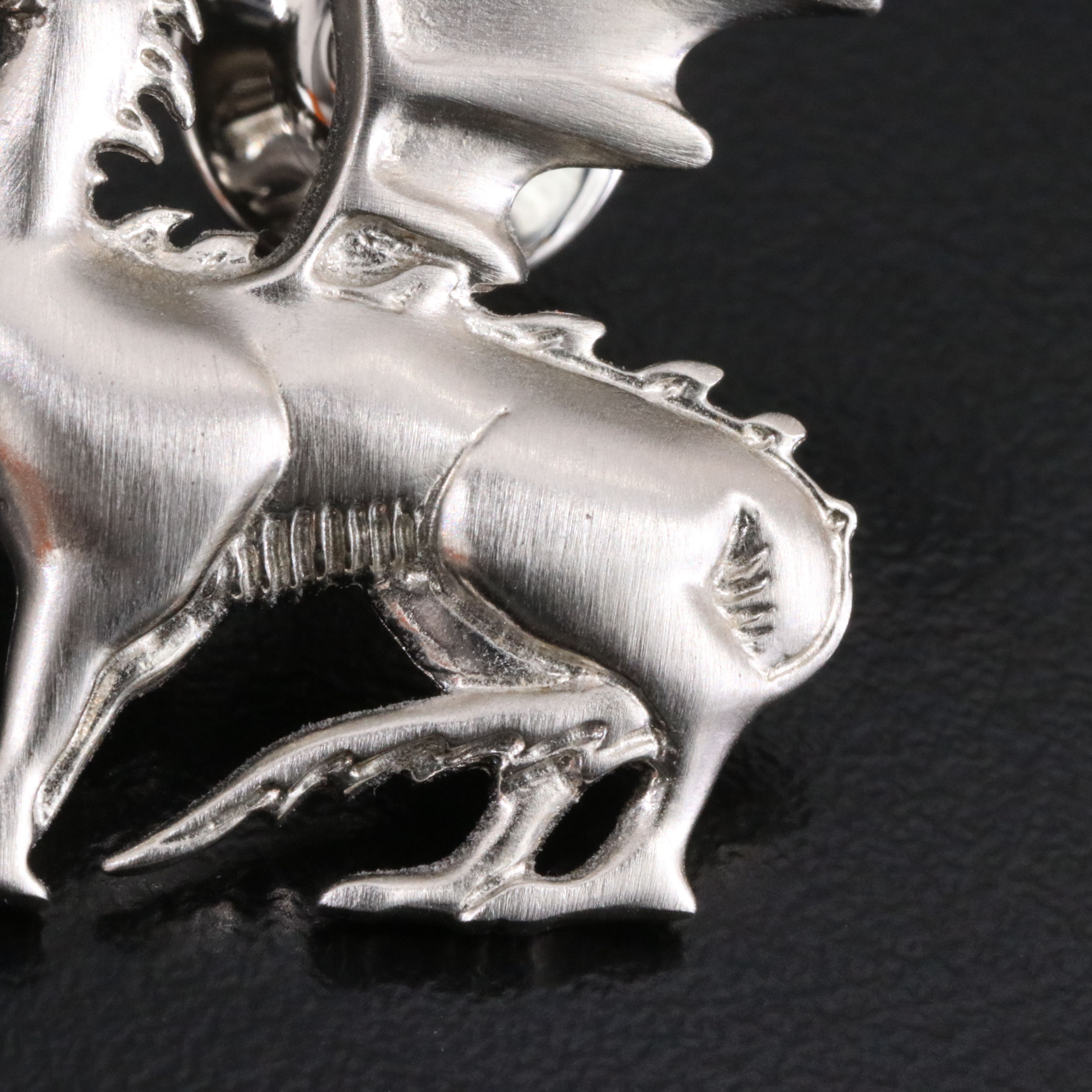 Hermès Talisman Dragon Pin