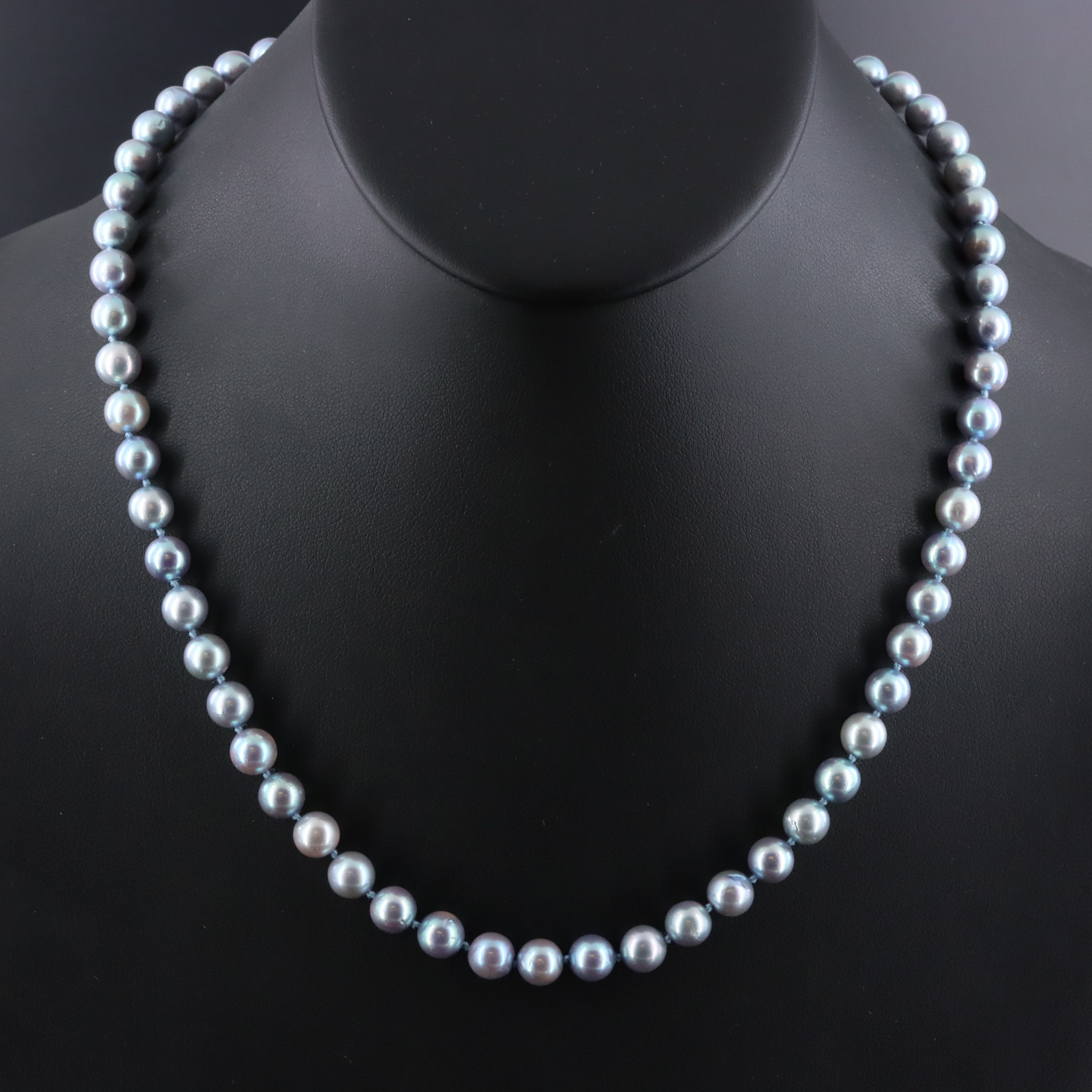 Pearl Necklace with 14K Clasp