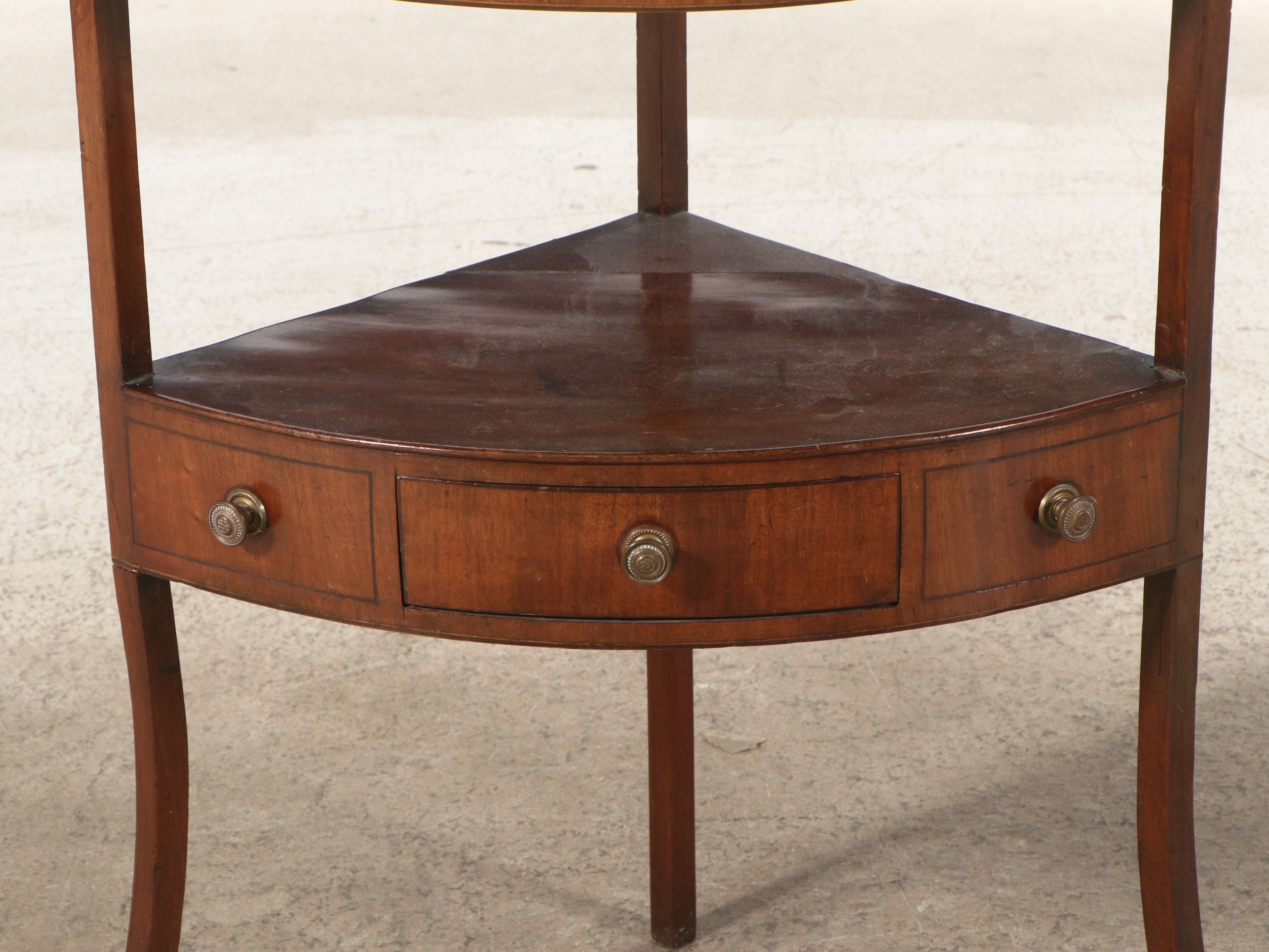 Georgian Mahogany Corner Washstand, Late 18th to Mid-19th Century