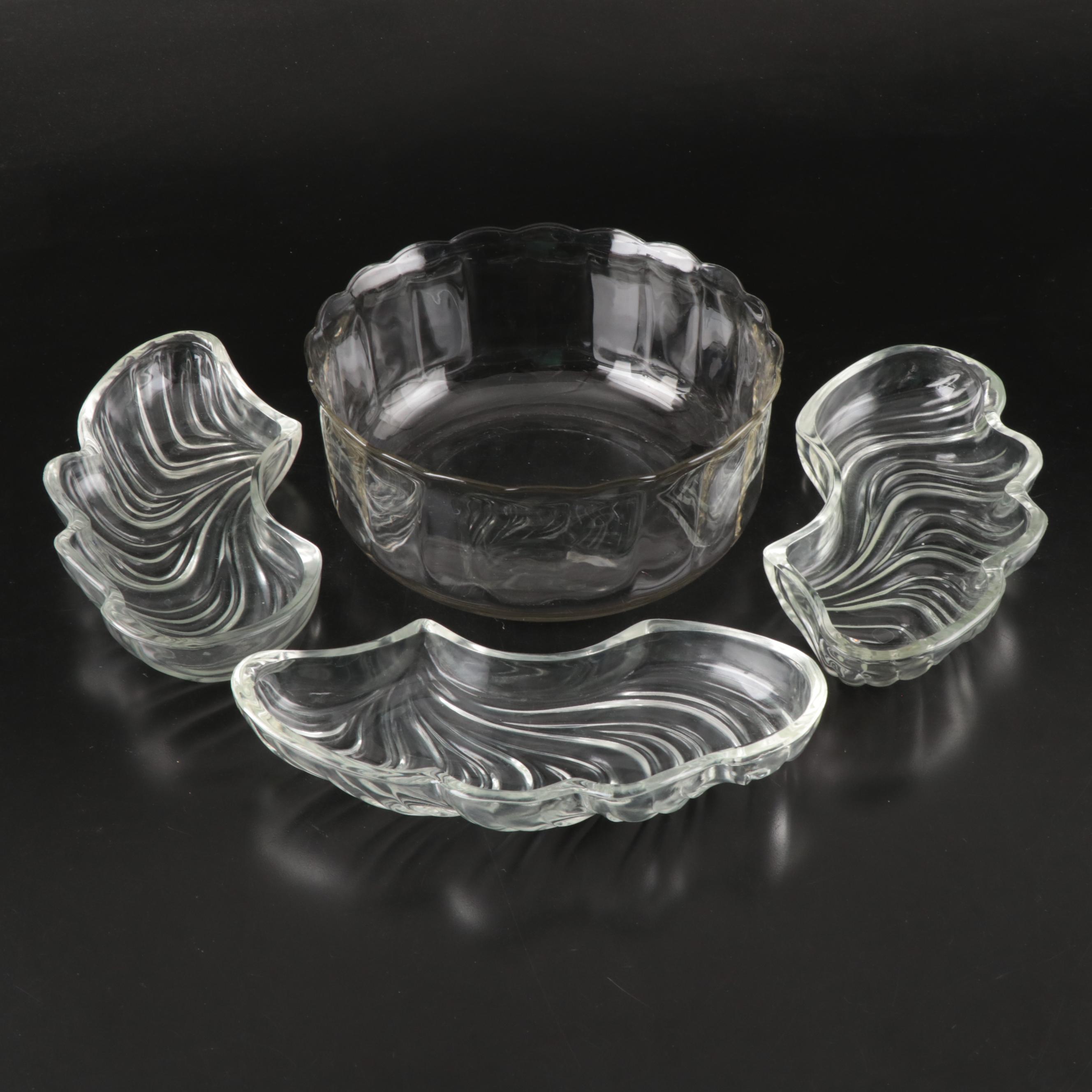 Mid Century Modern Swirl Glass Chip and Dip Trays with Glass Serving Bowl