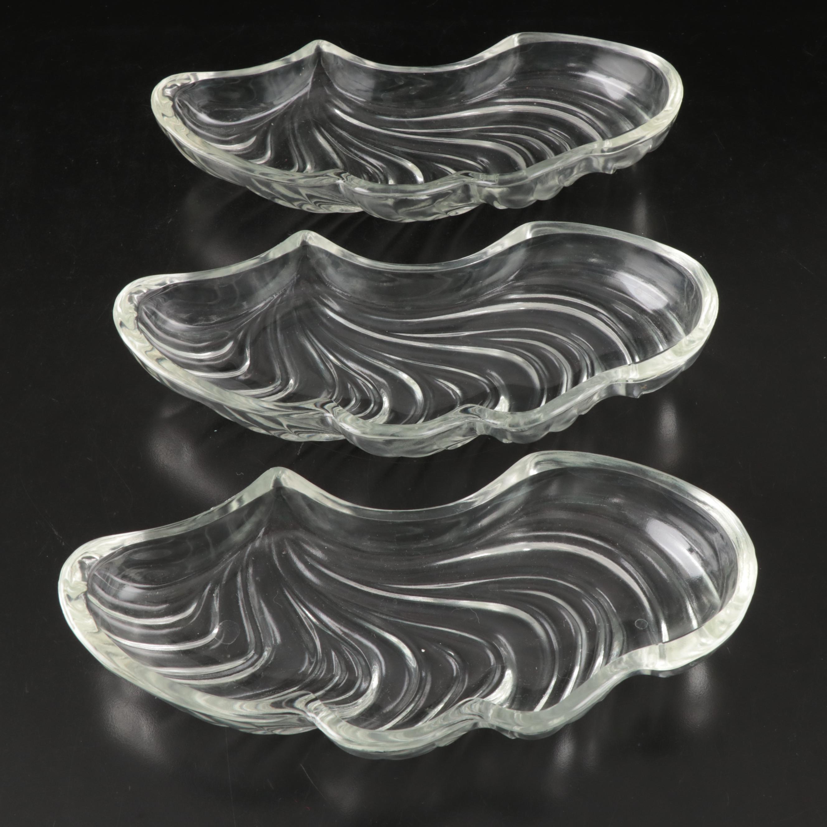 Mid Century Modern Swirl Glass Chip and Dip Trays with Glass Serving Bowl
