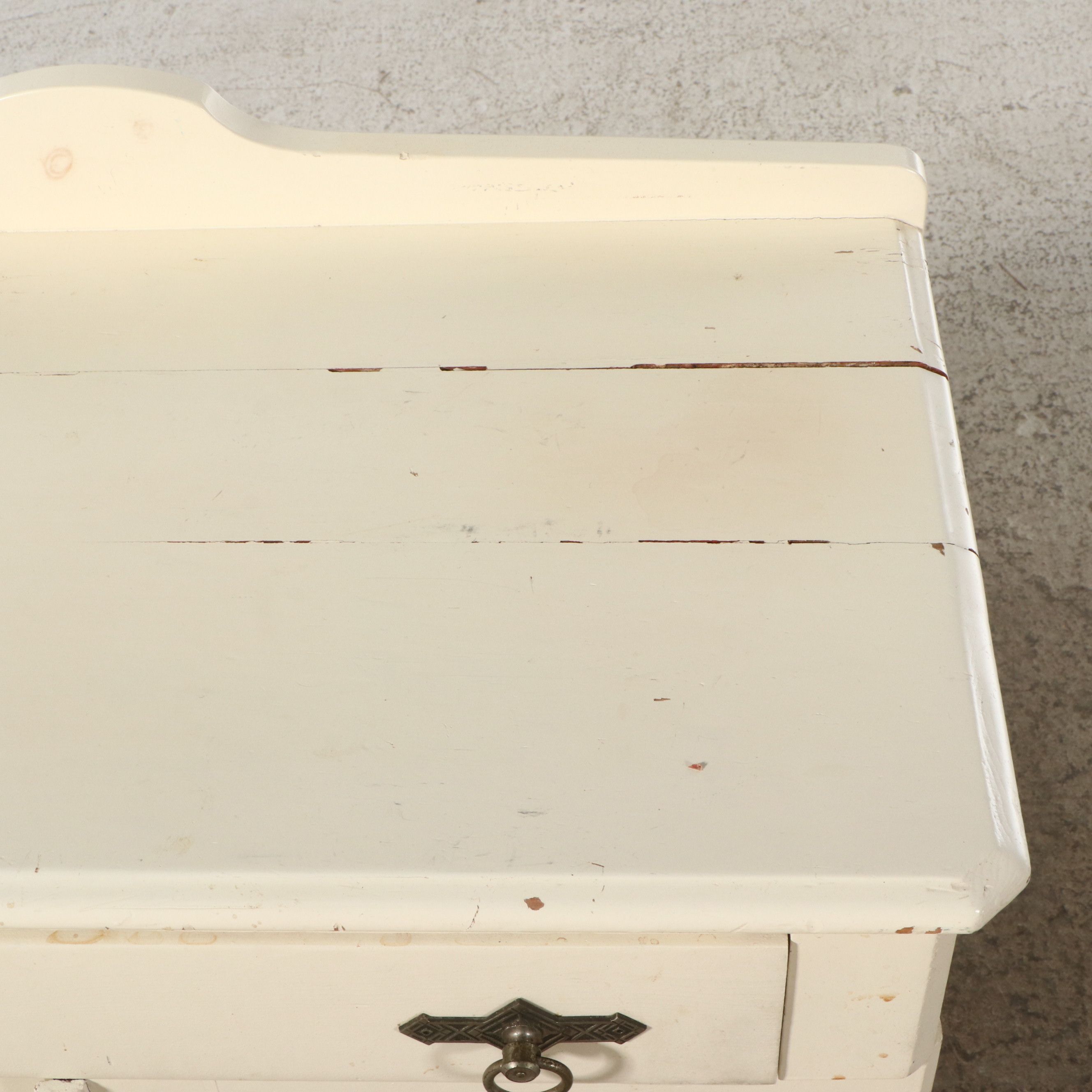 Victorian Knapp Jointed Painted Wood Washstand, 1870-1900