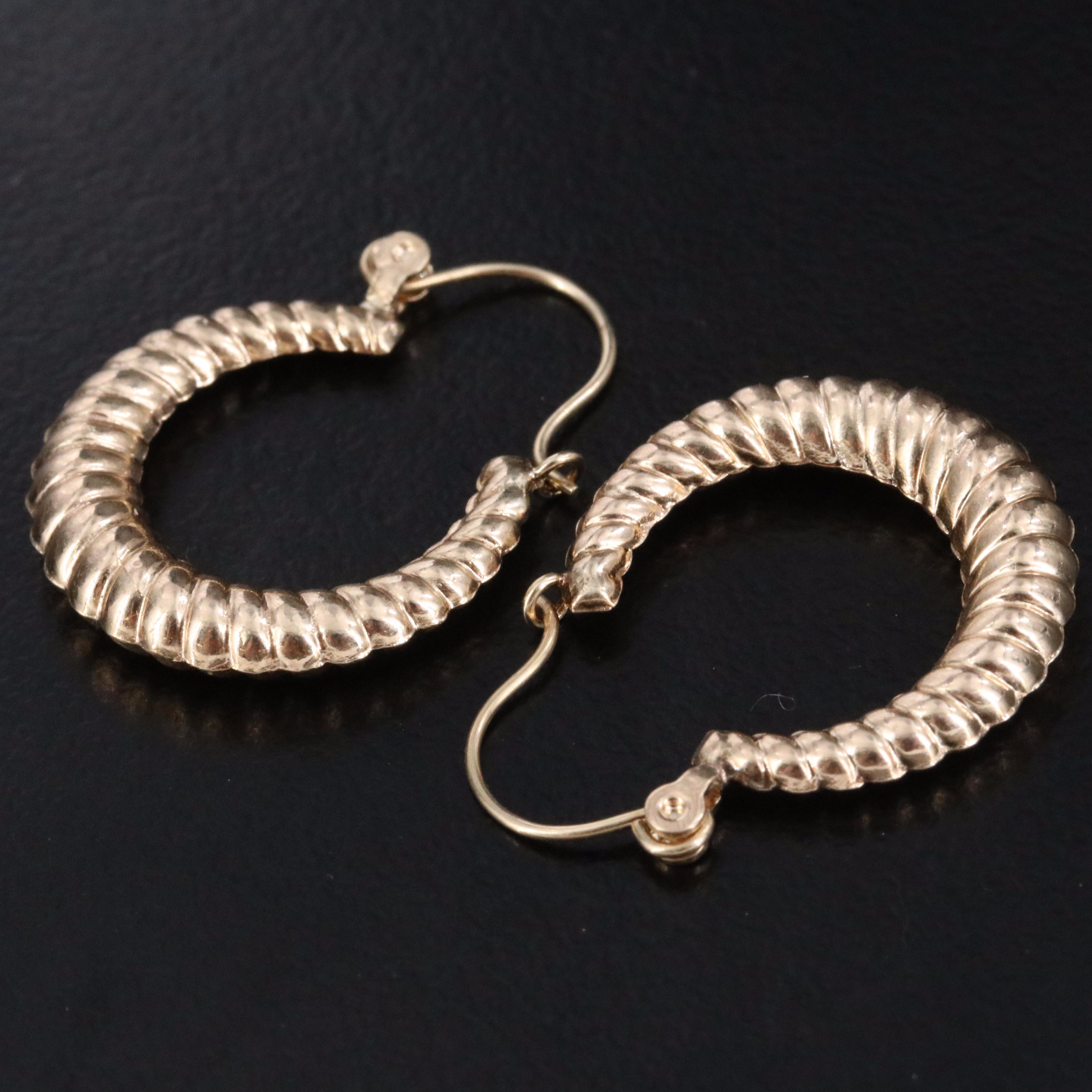 14K Fluted Hoop Earrings
