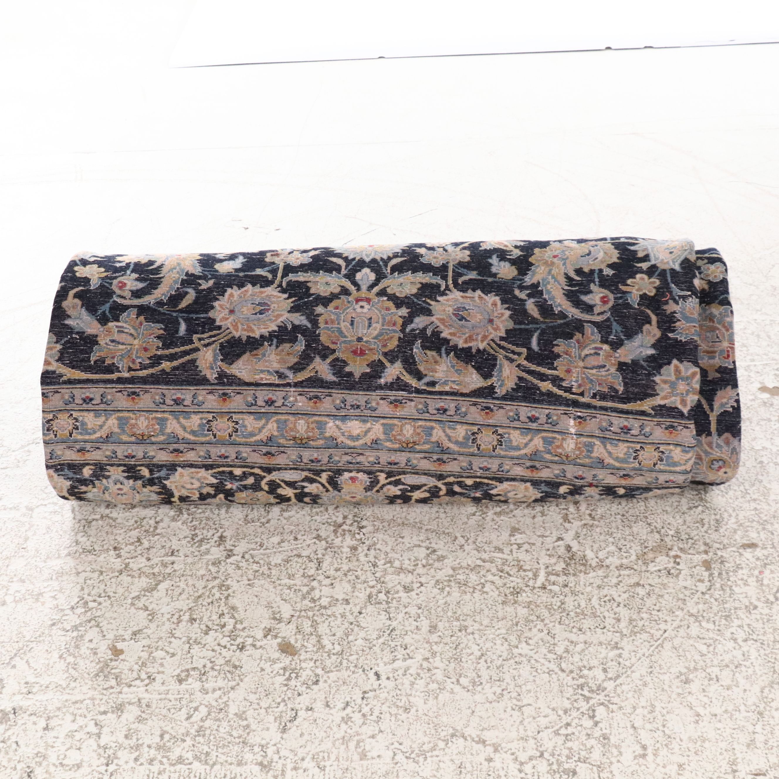 9' x 12'8 Hand-Knotted Persian Isfahan Style Area Rug