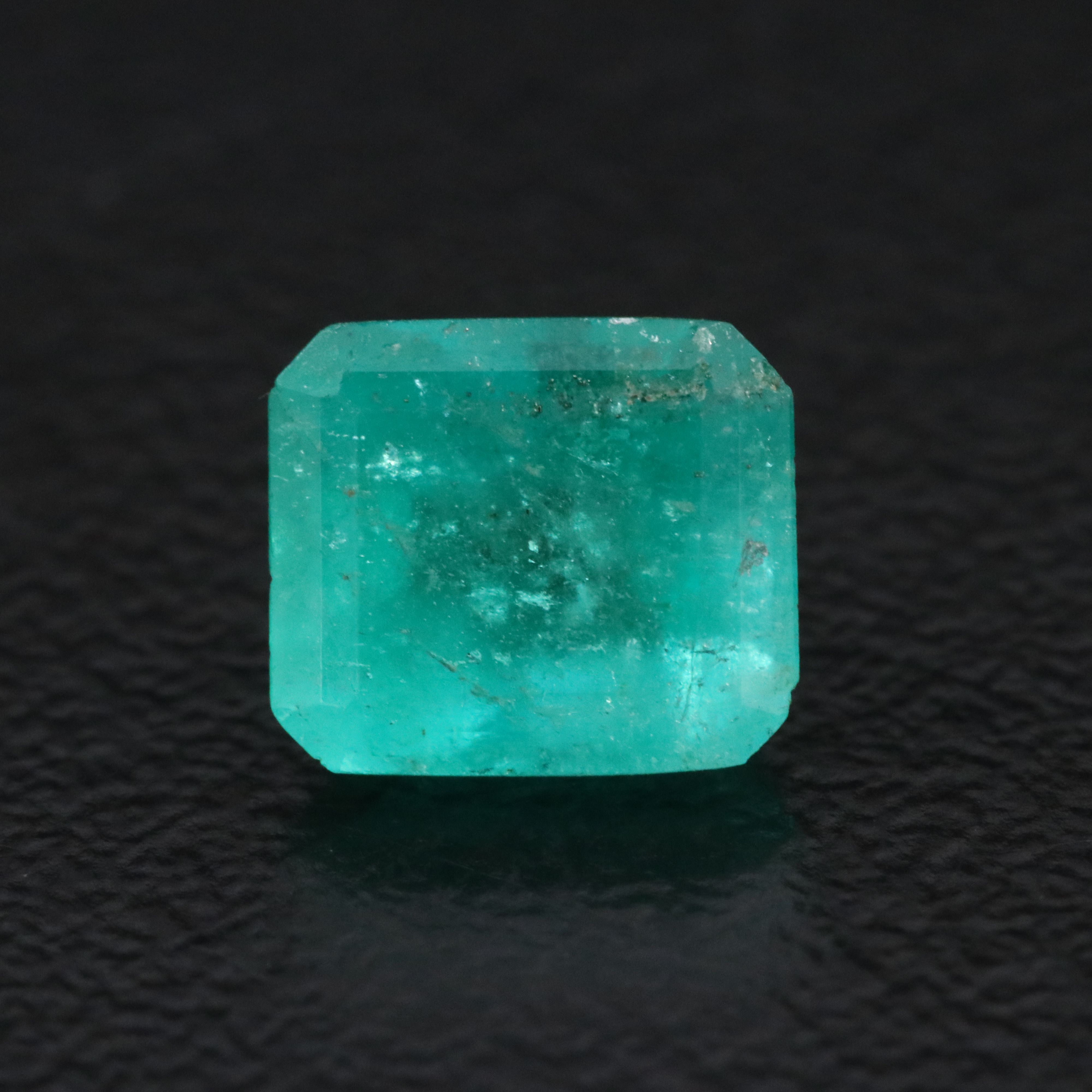Loose 1.28 CT Emerald