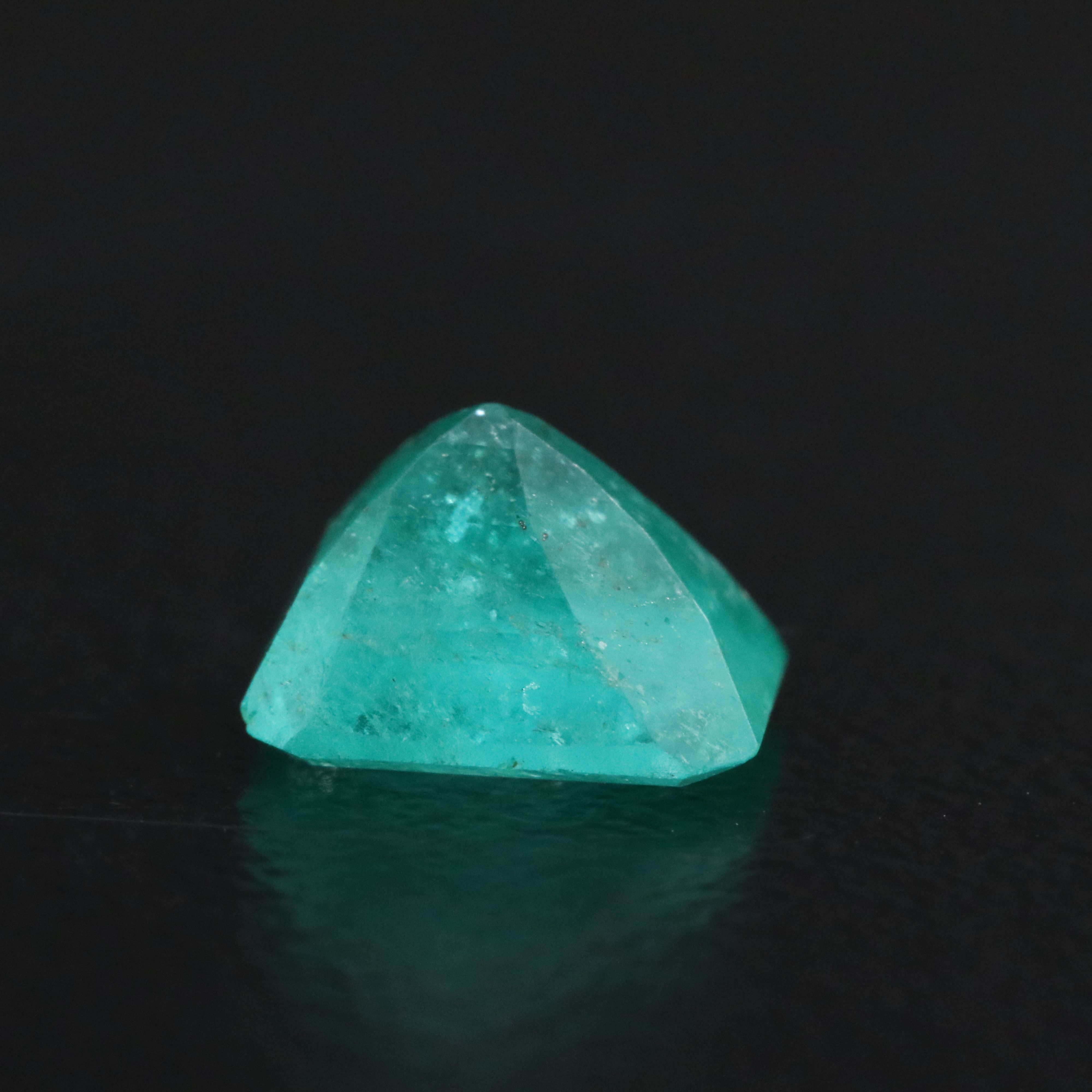 Loose 1.28 CT Emerald