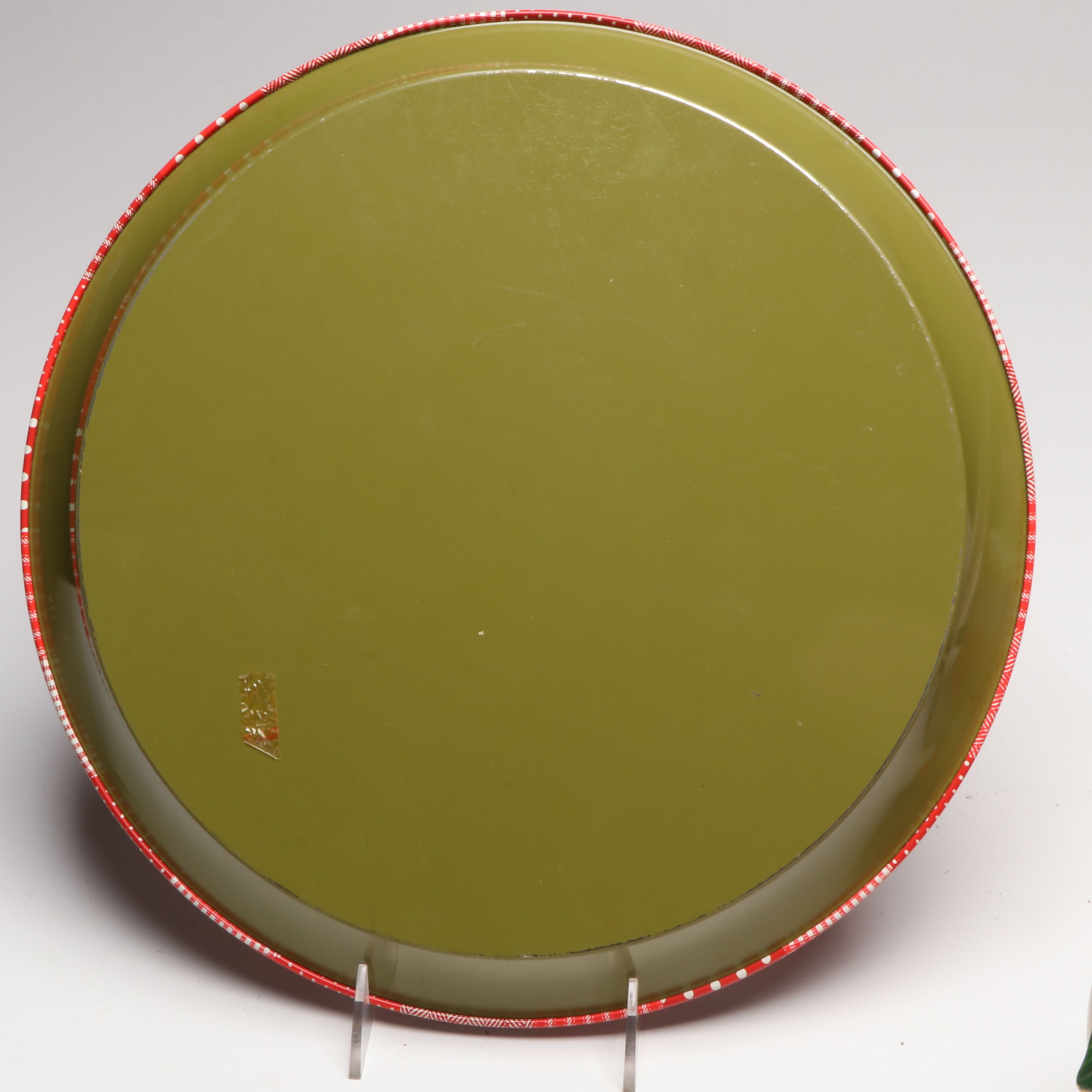 Santa Stacking Mugs, "Walking Santa Musical Toy" and More Ornaments and Décor