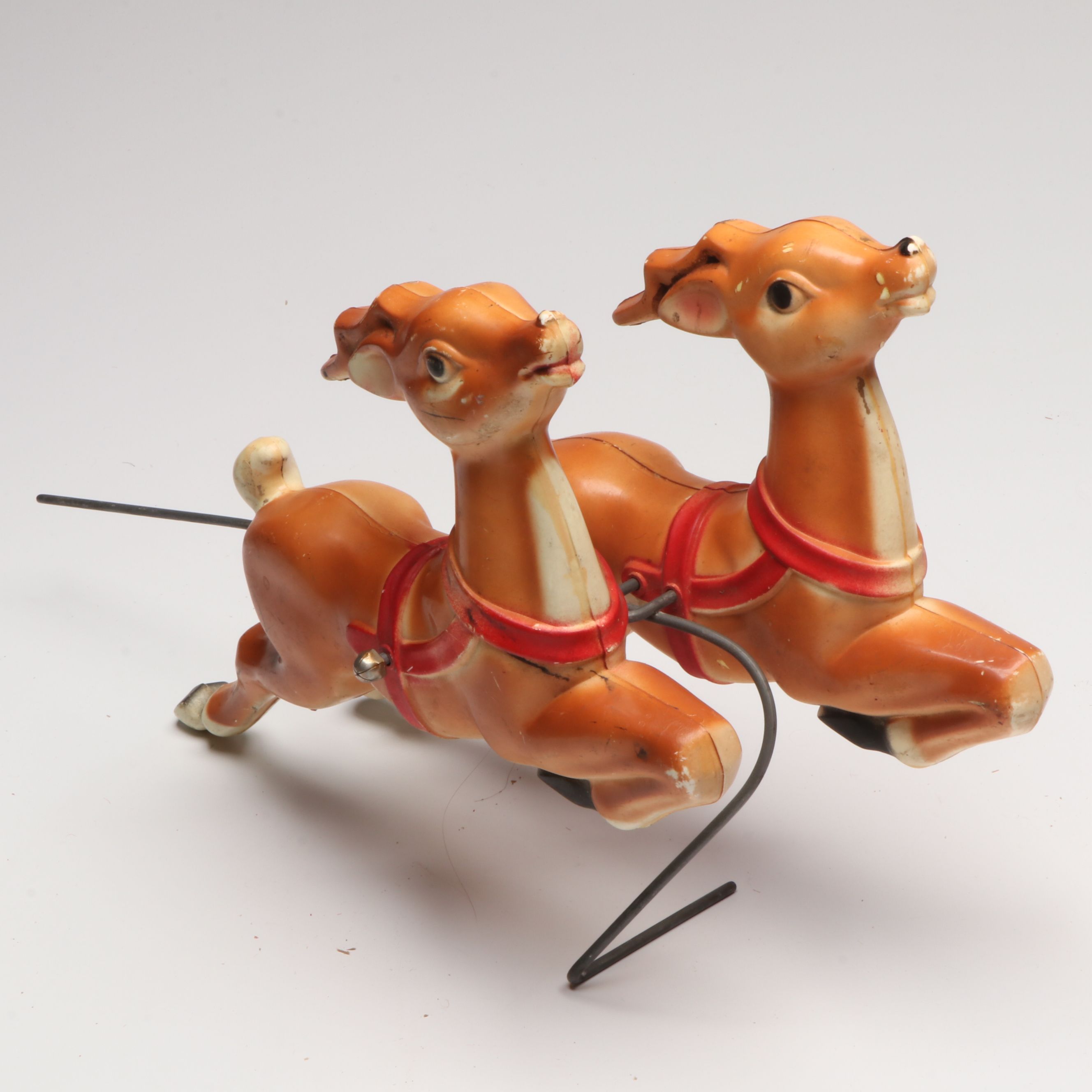 Santa Stacking Mugs, "Walking Santa Musical Toy" and More Ornaments and Décor