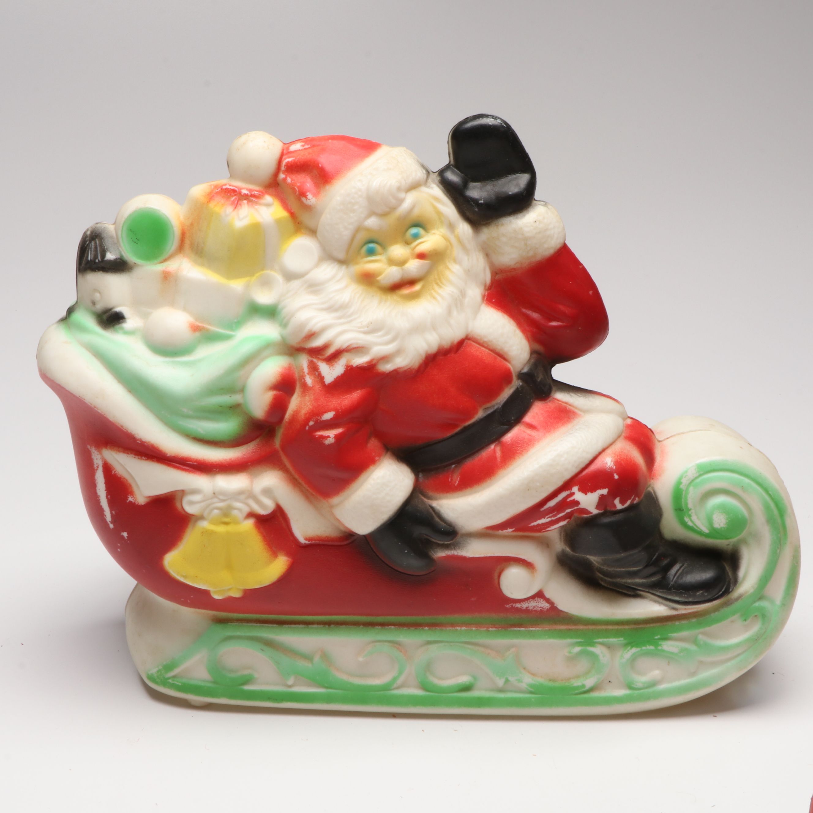 Santa Stacking Mugs, "Walking Santa Musical Toy" and More Ornaments and Décor