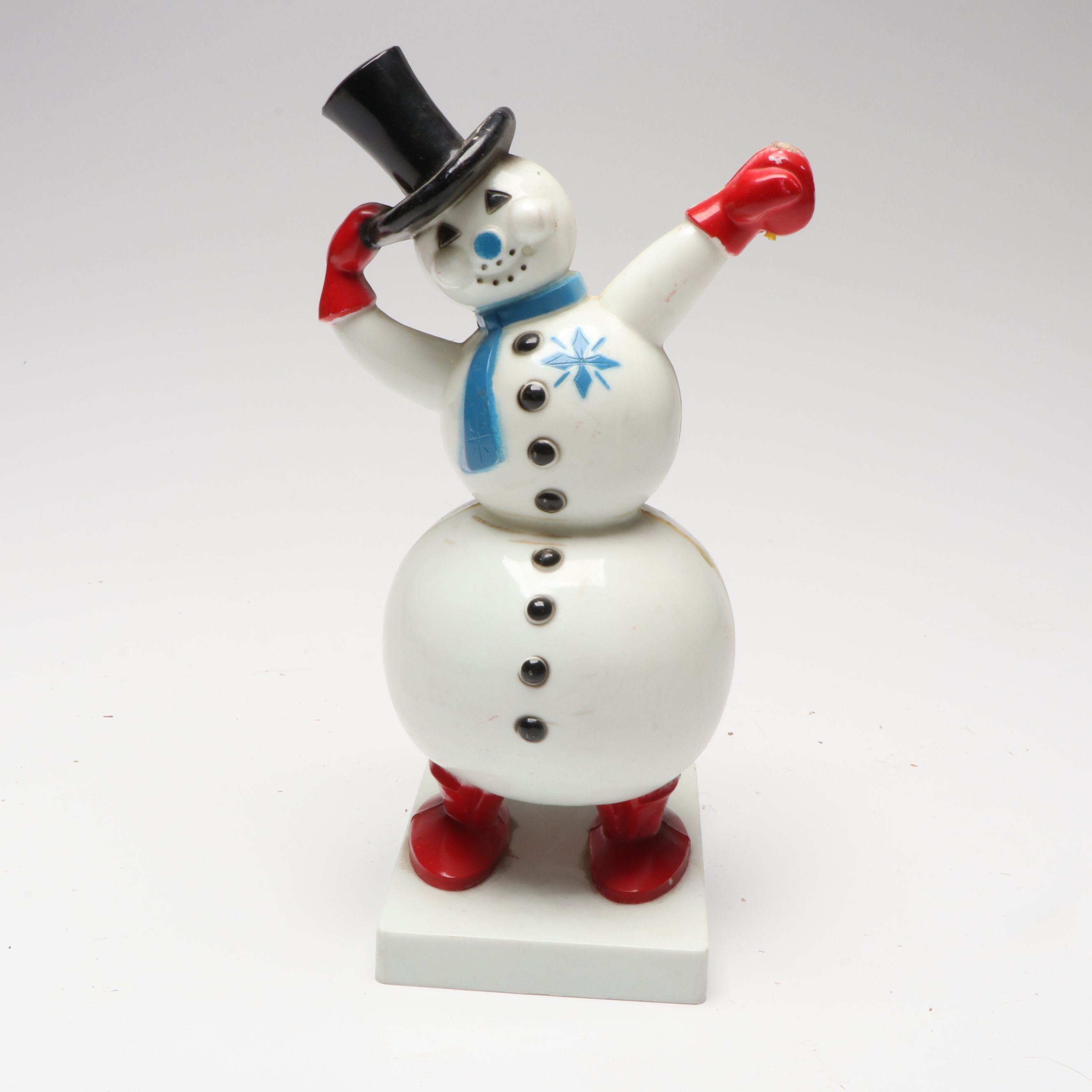 Santa Stacking Mugs, "Walking Santa Musical Toy" and More Ornaments and Décor