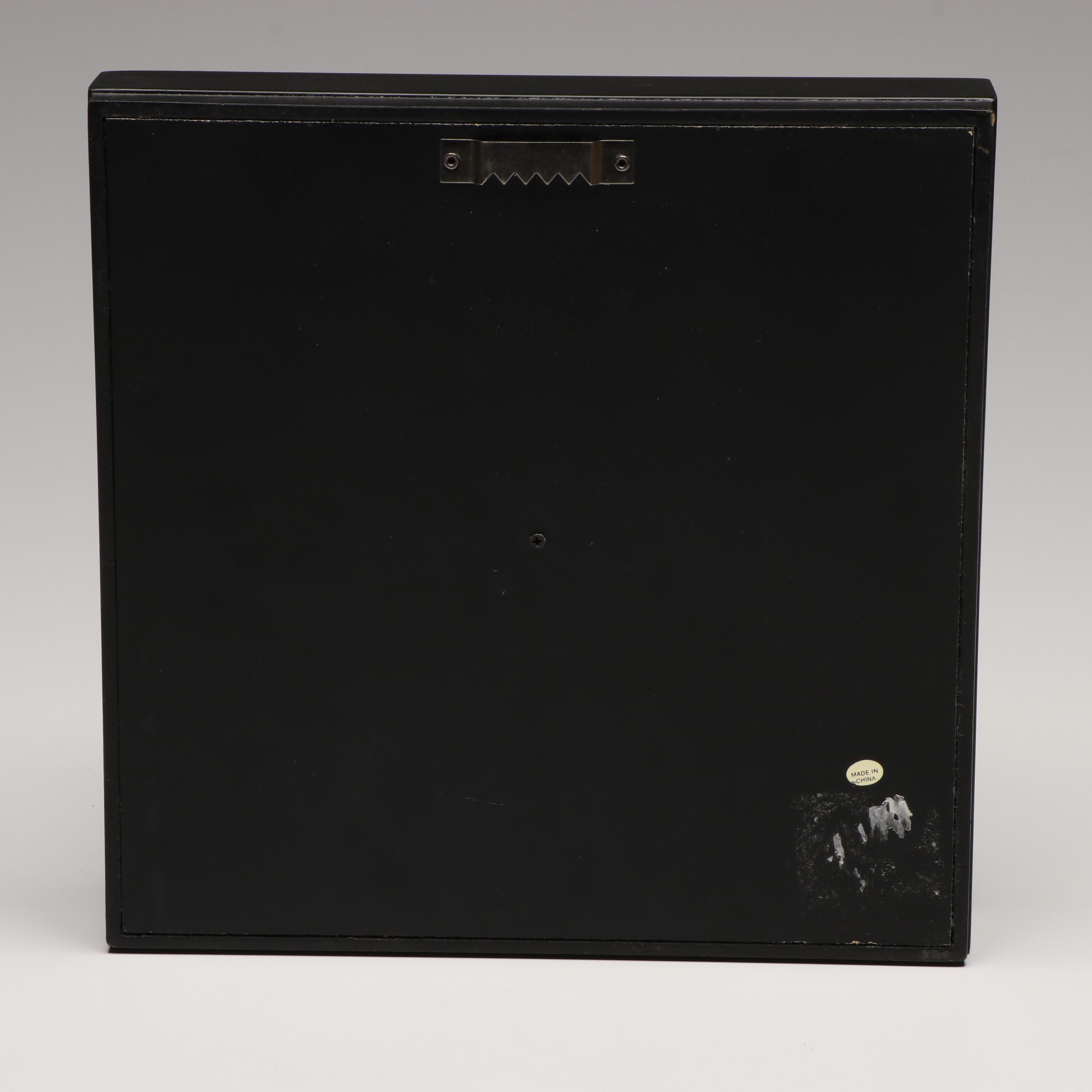 Chinese Porcelain Qing Dynasty Statue with Buddha Head Wall Hanging