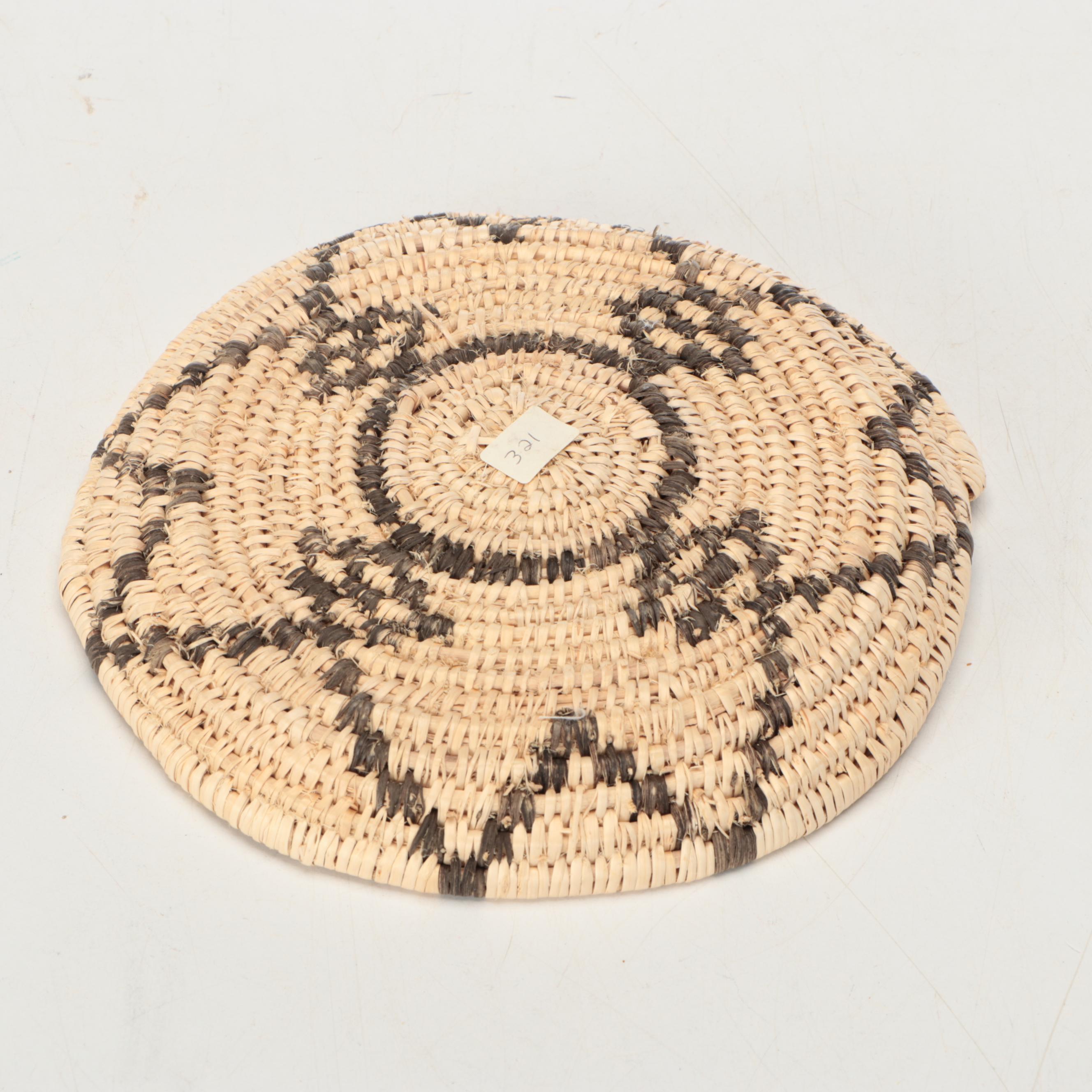 Apache Artisan Crafted Willow Basket Trays