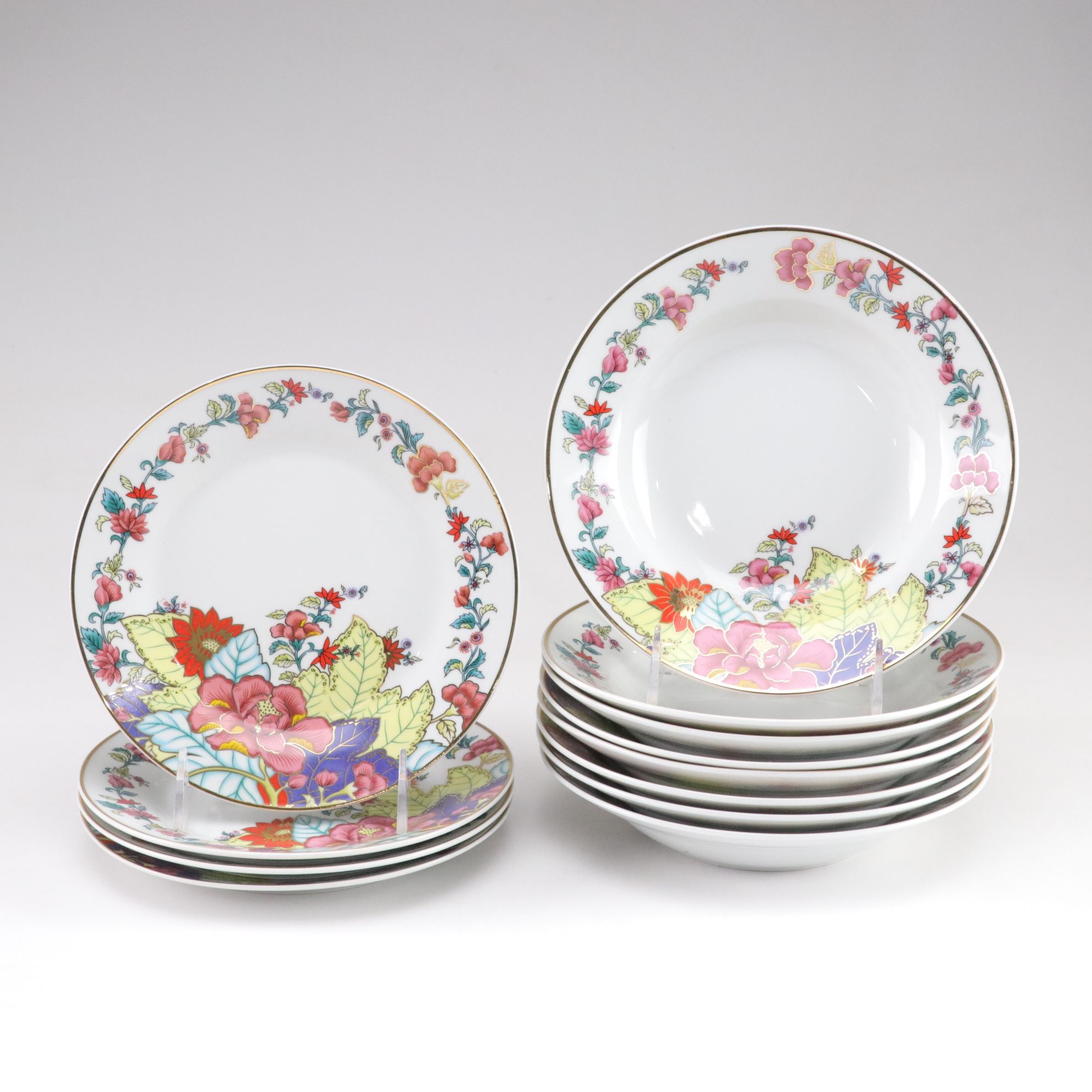 Imperial Leaf China Dinnerware Set for Eight with Serveware and More