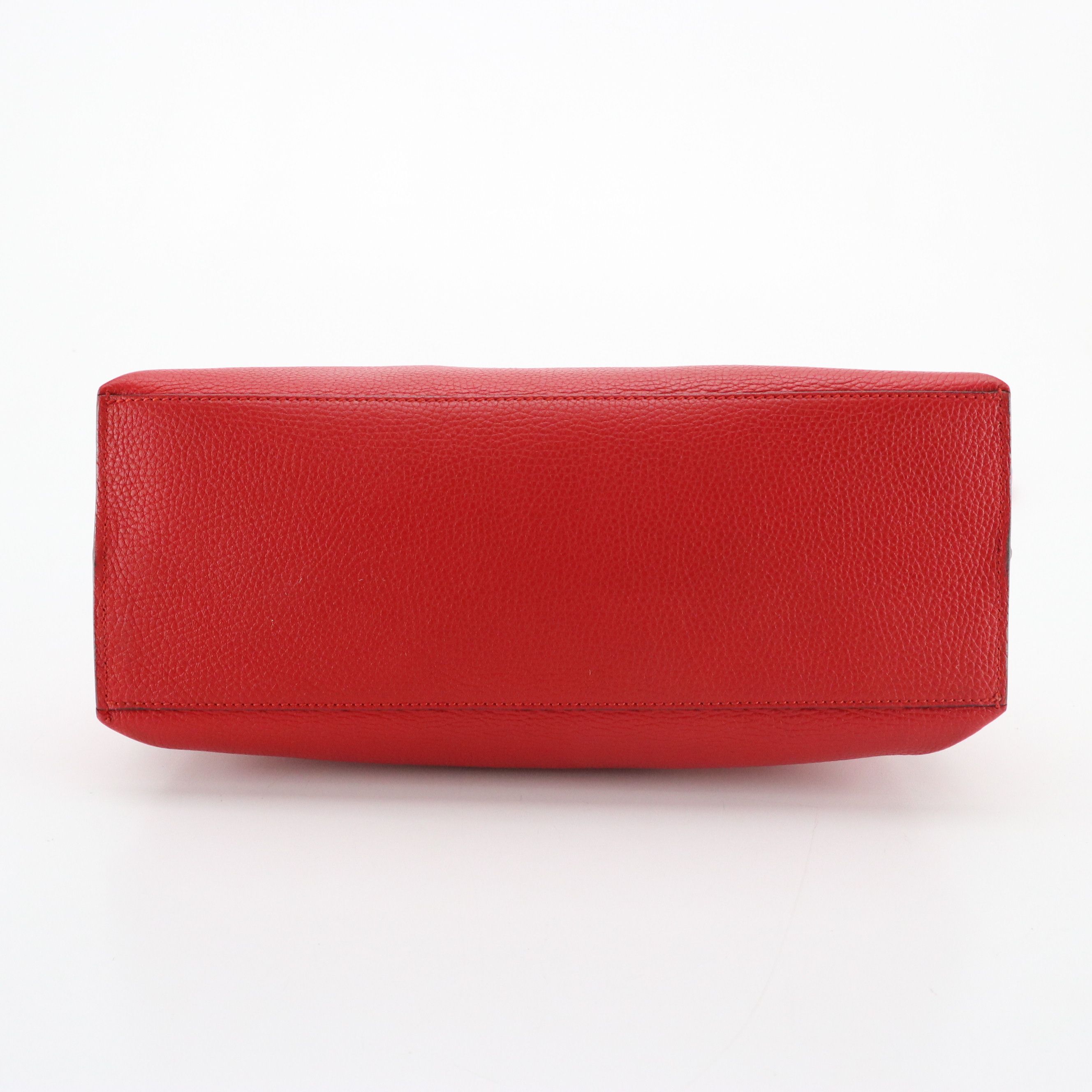 Gucci Bamboo Turnlock Two-Way Shoulder Bag in Red Grained Calfskin Leather