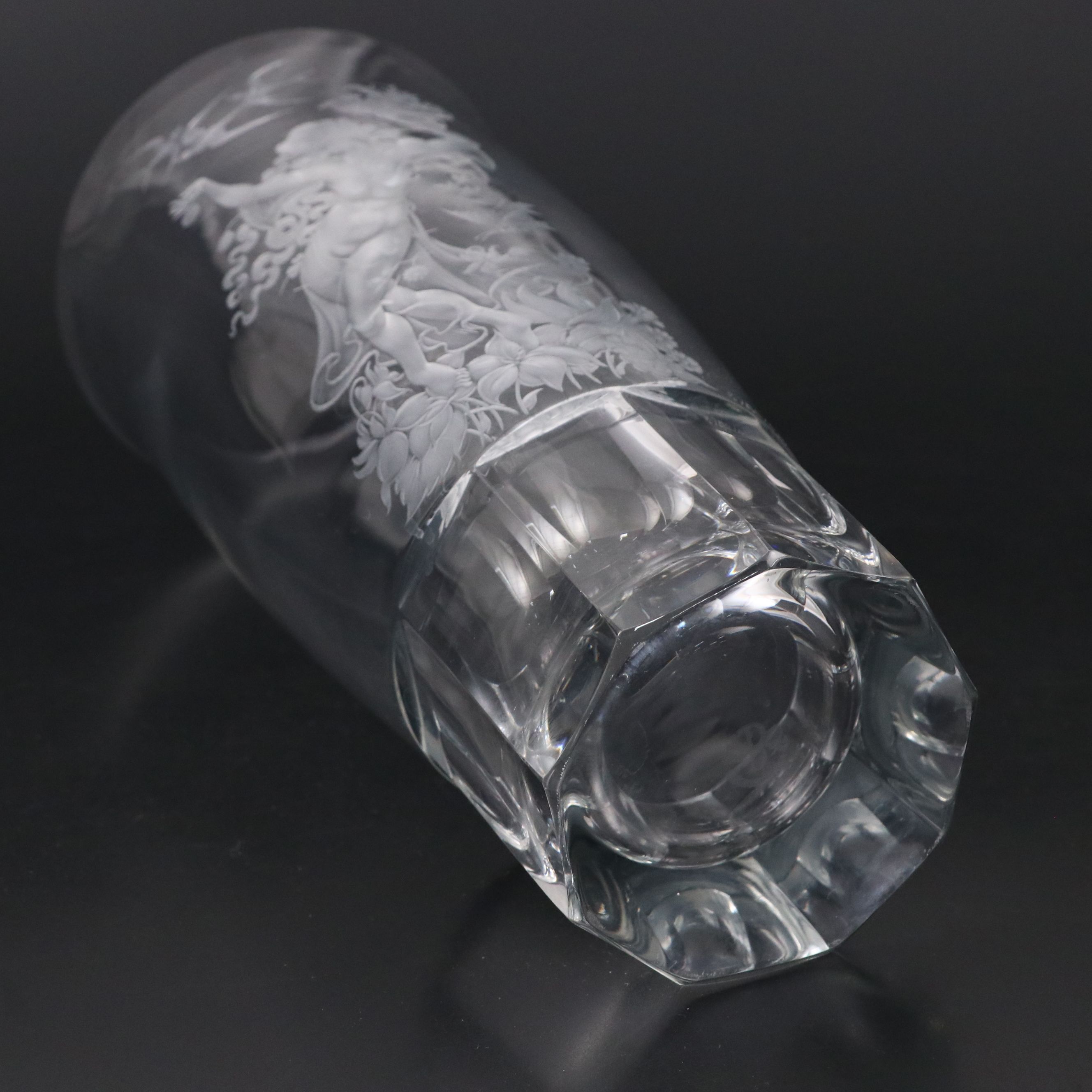 Exbor Hand-Engraved Figural Czech Crystal Vase, Late 20th Century