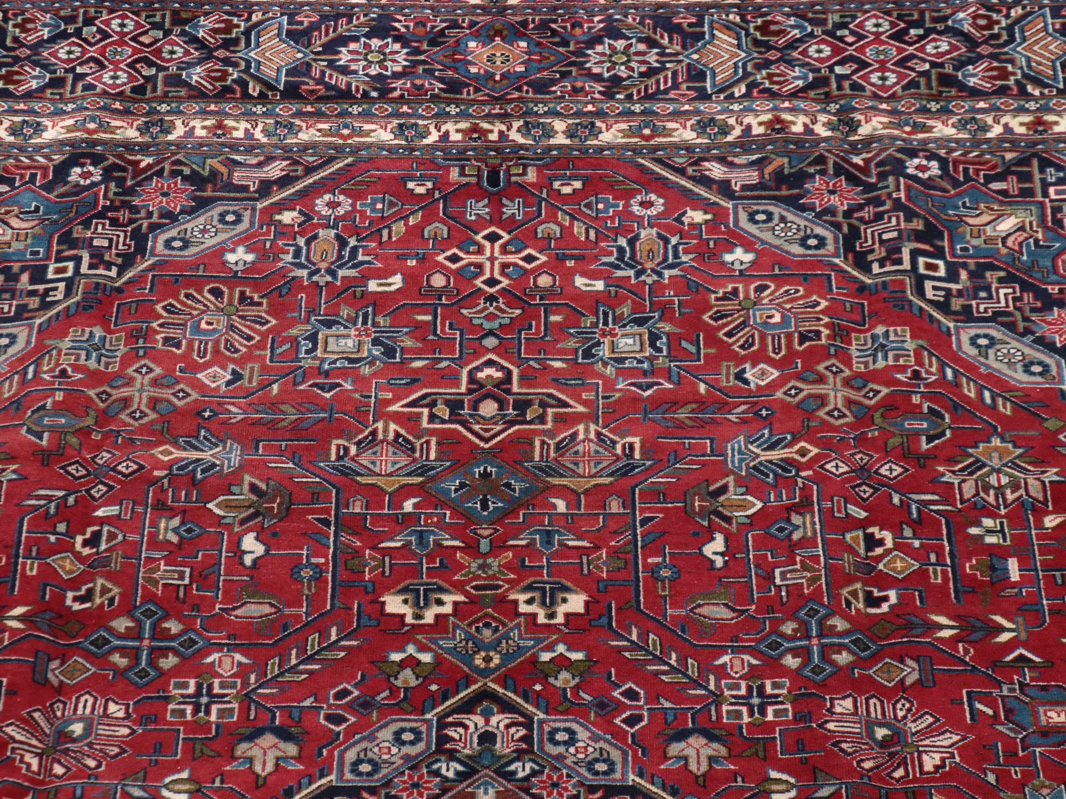 9'7 x 13'2 Hand-Knotted Persian Heriz Room-Sized Rug