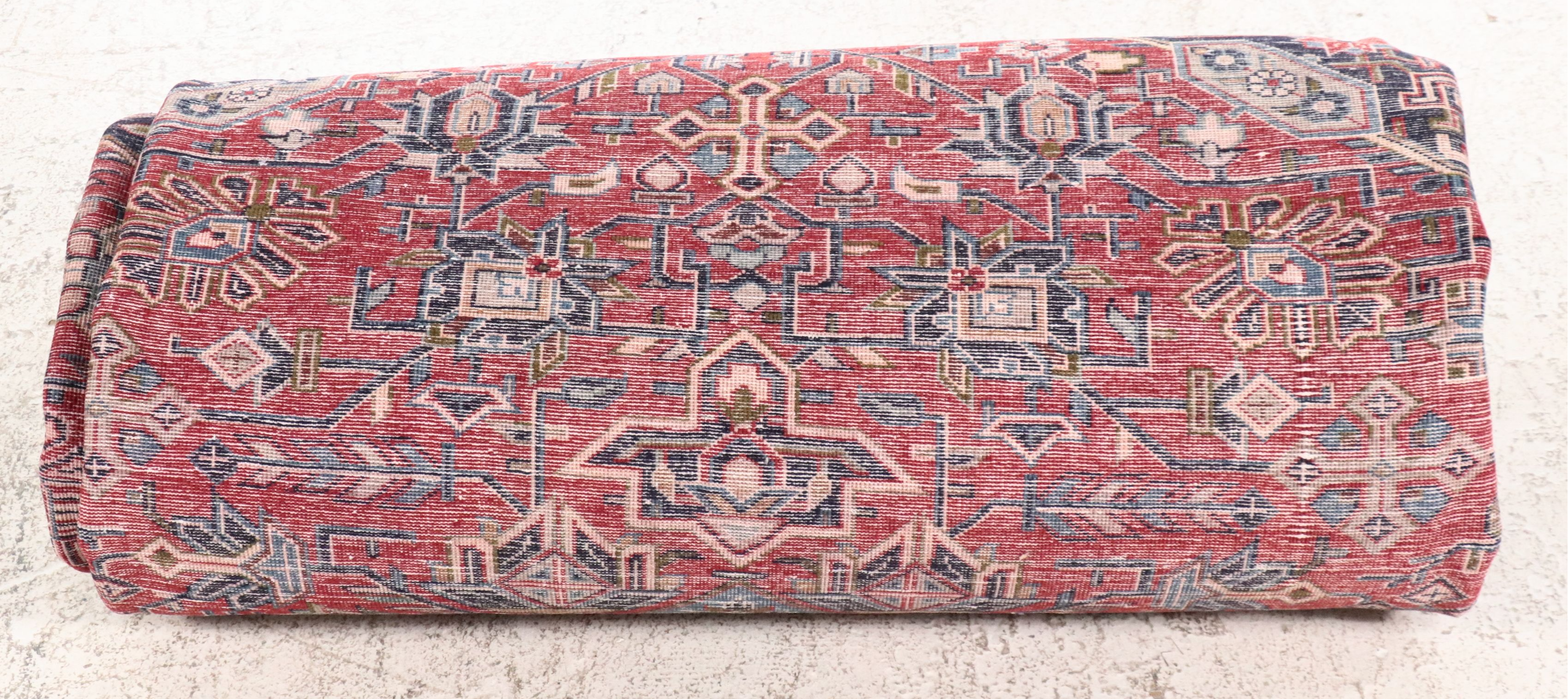 9'7 x 13'2 Hand-Knotted Persian Heriz Room-Sized Rug