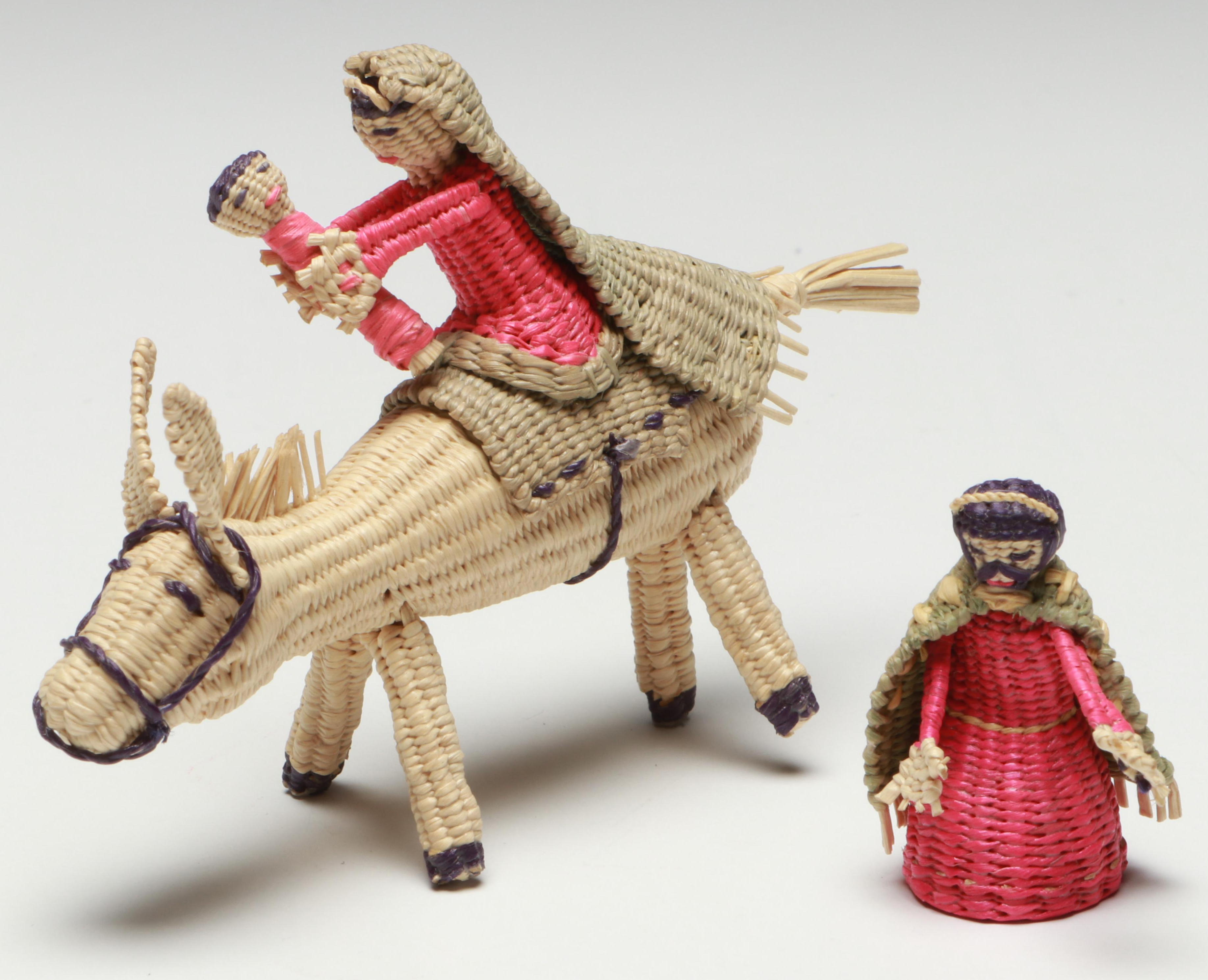 Ecuadorian Toquilla Diminutive Baskets, Hat Band and Miniatures