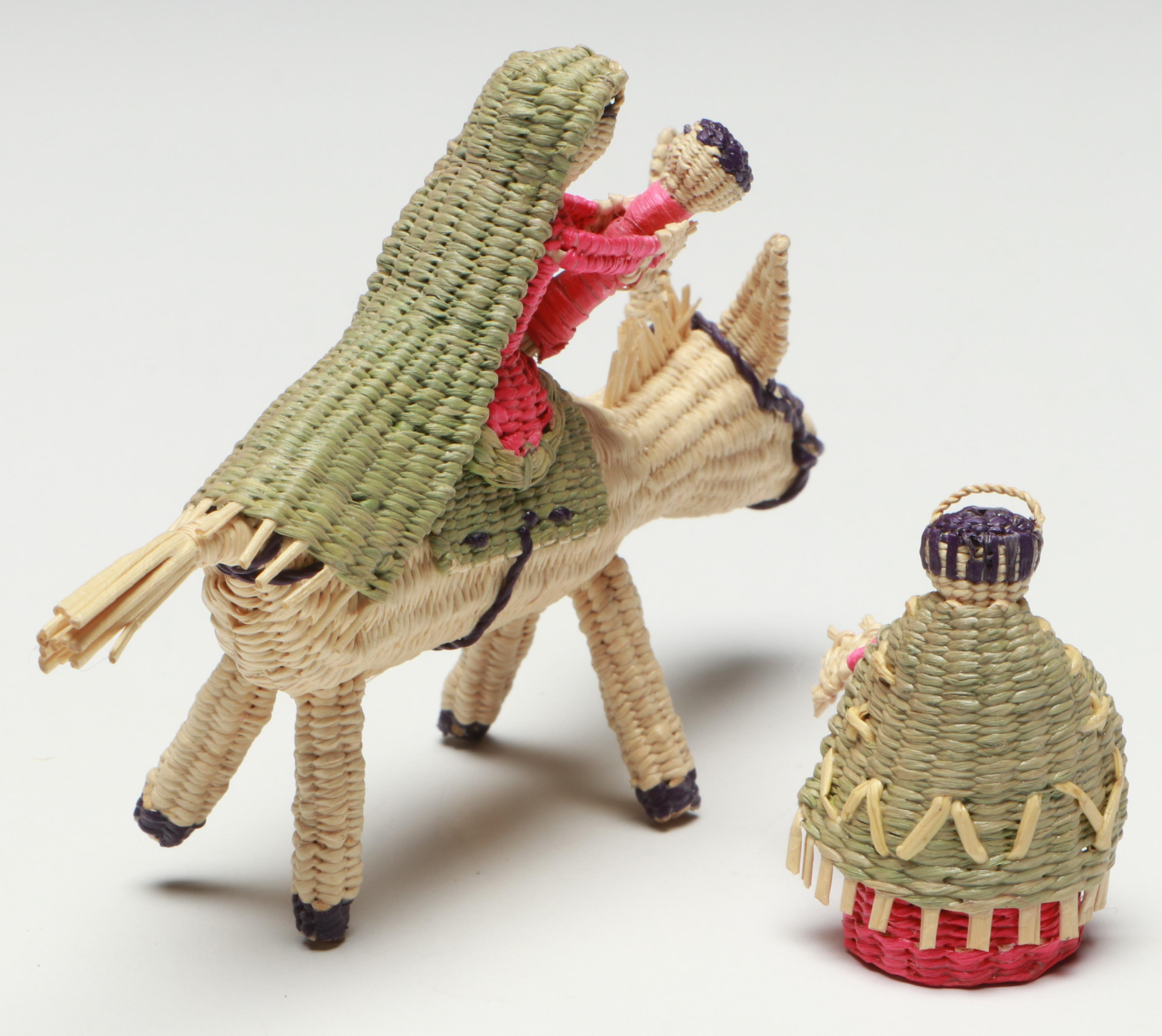 Ecuadorian Toquilla Diminutive Baskets, Hat Band and Miniatures