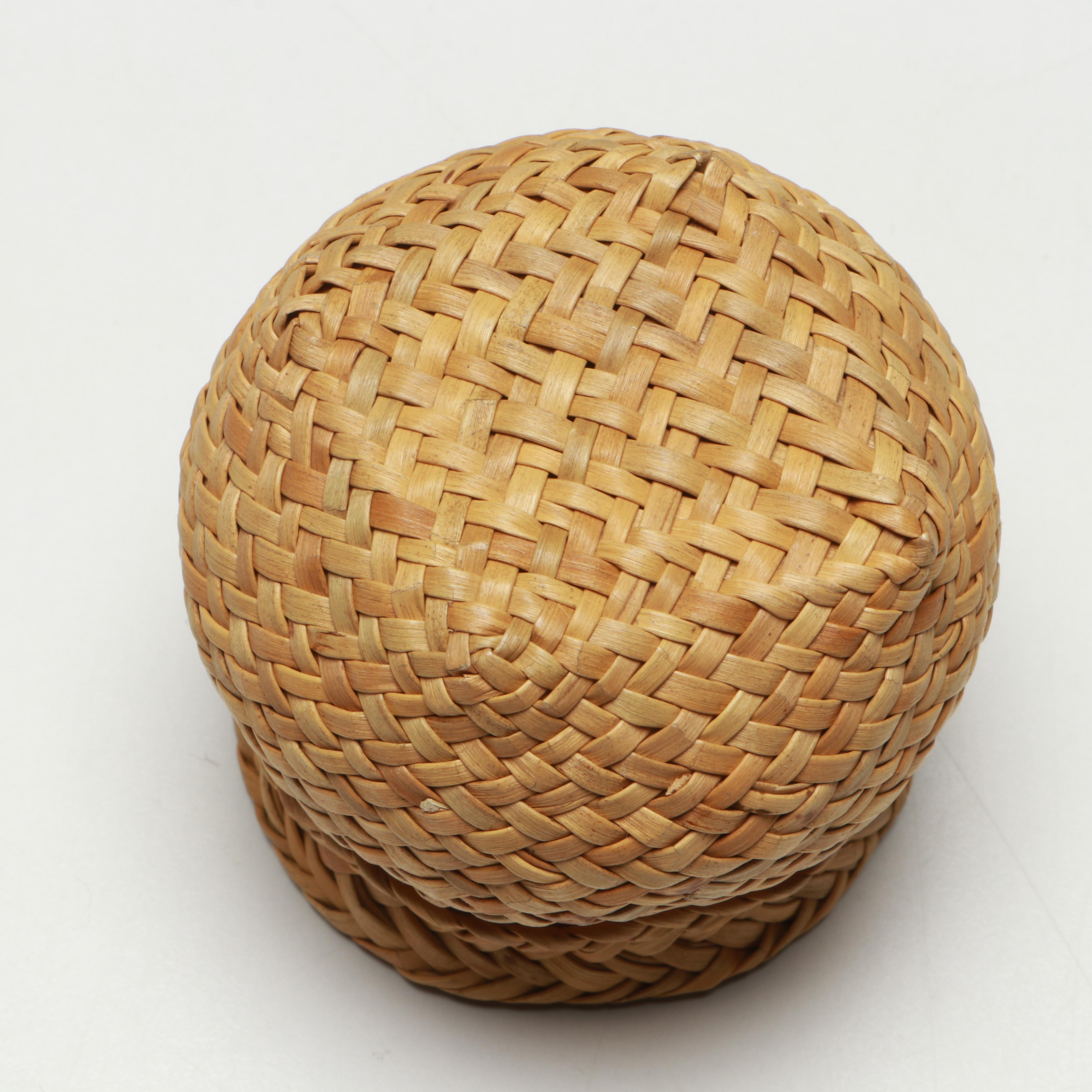 Ecuadorian Toquilla Diminutive Baskets, Hat Band and Miniatures