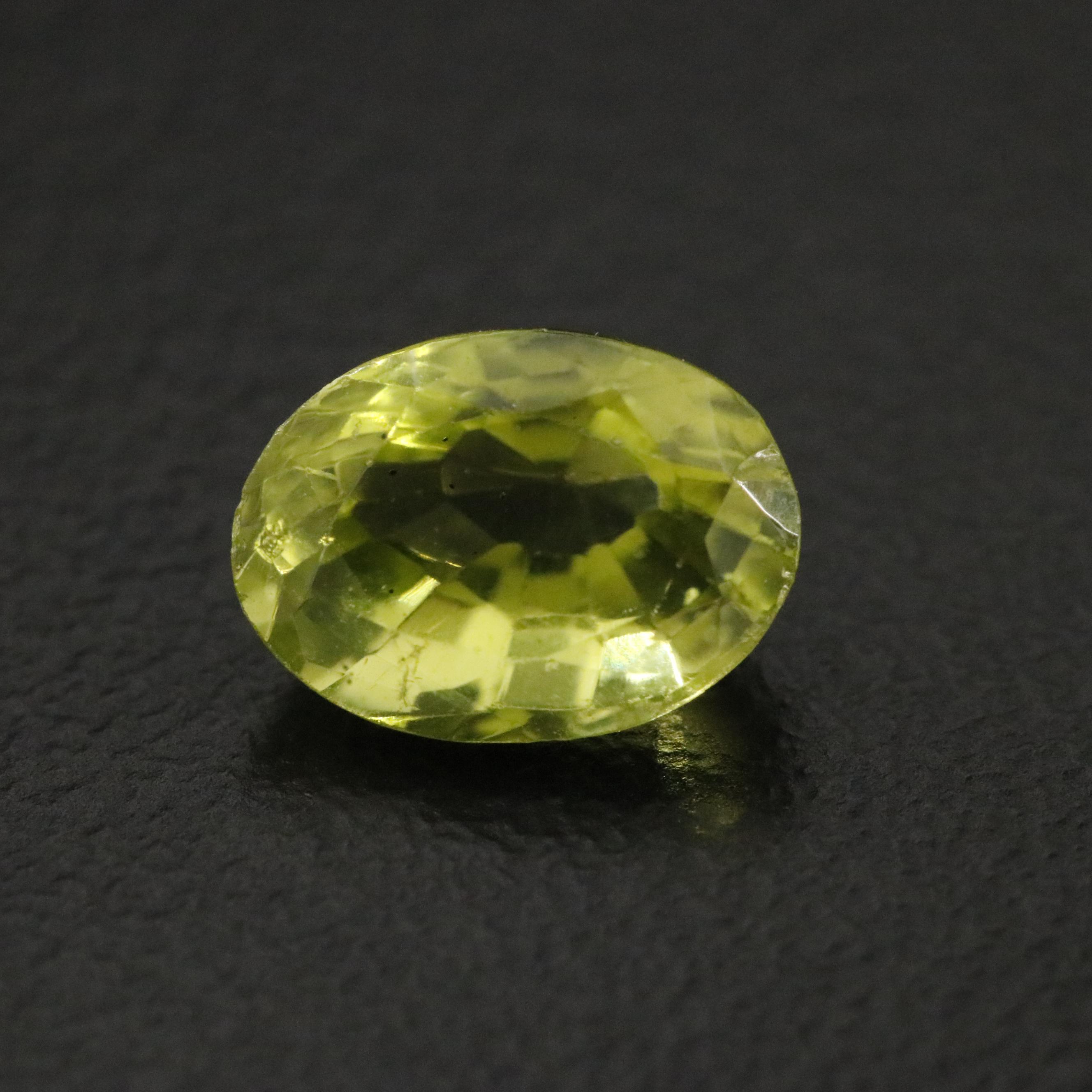 Loose 1.76 CT Peridot