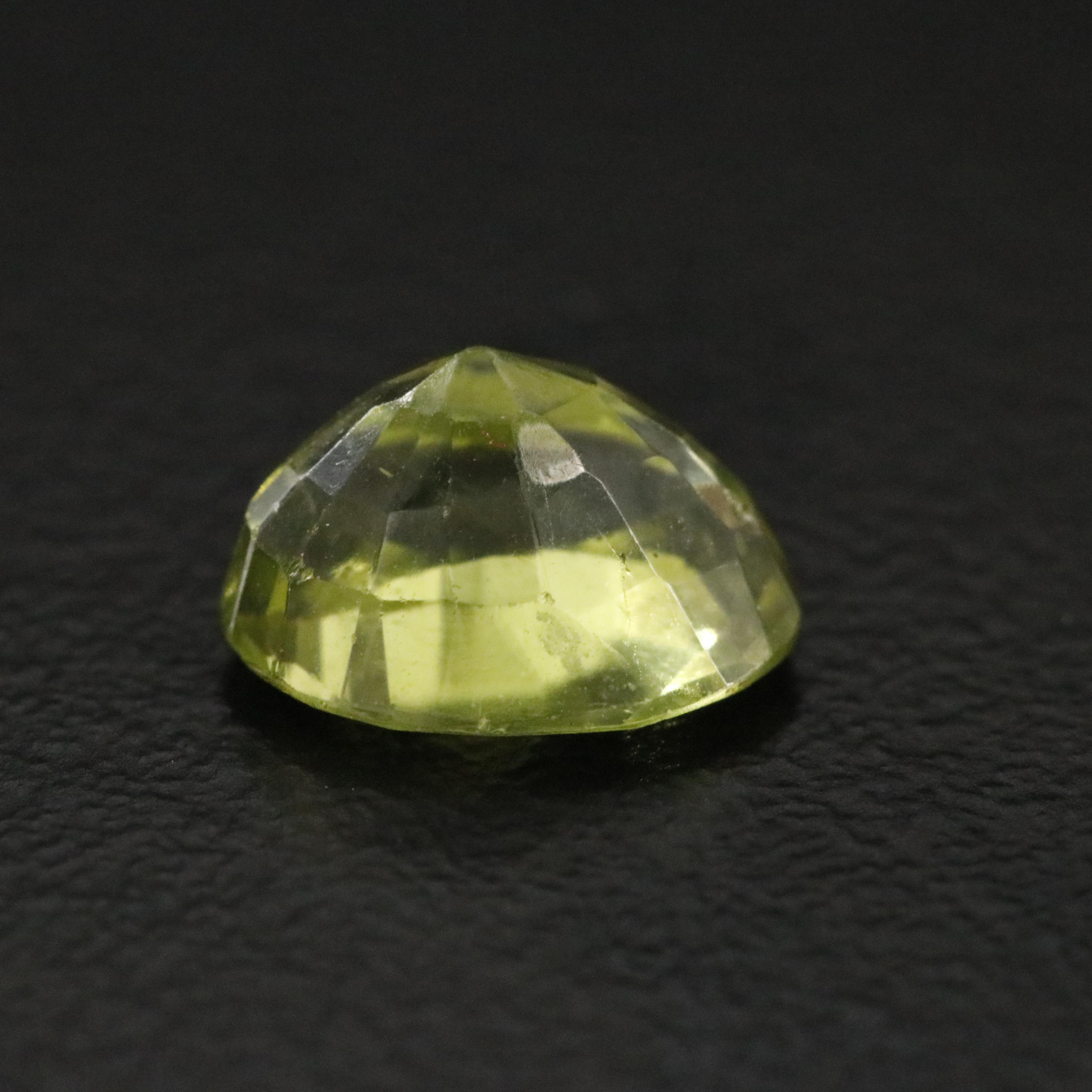 Loose 1.76 CT Peridot