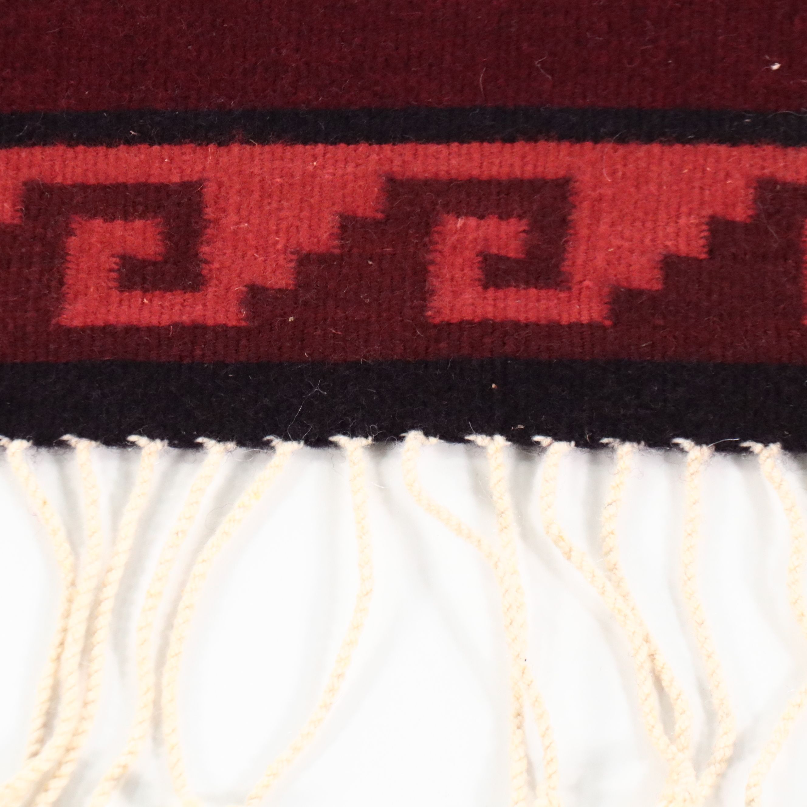 2'7 x 5'3 Handwoven Mexican Zapotec Accent Rug