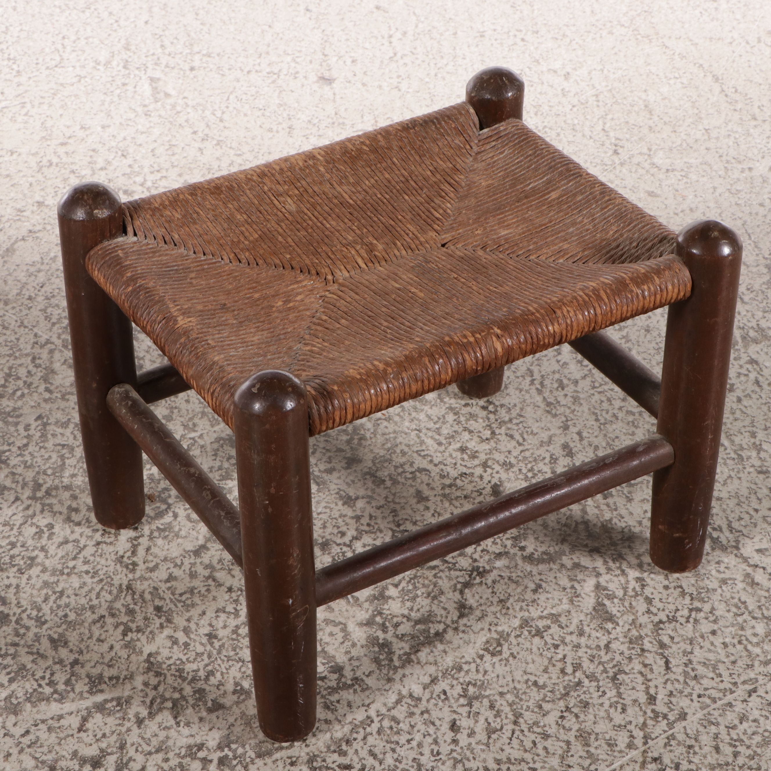 Pair of American Colonial Style Side Chairs with Rush Footstool, 20th Century