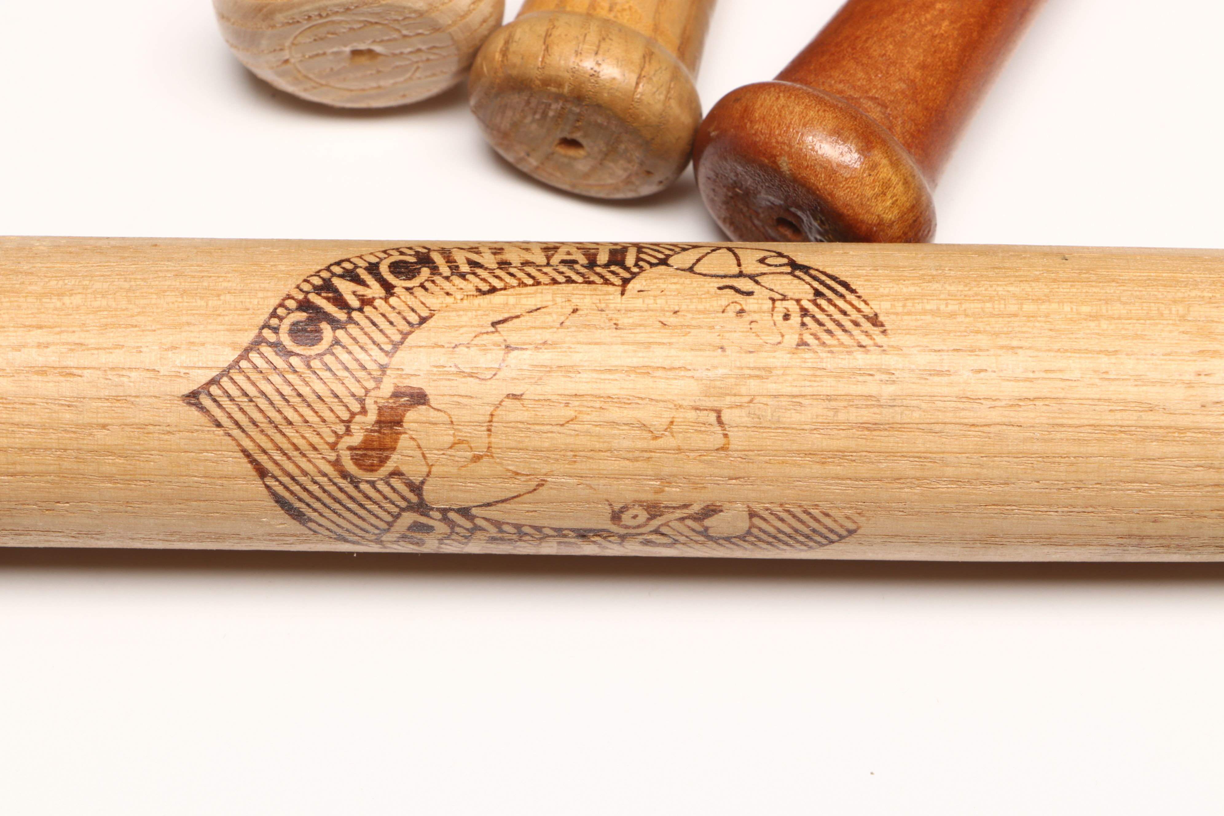 Cincinnati Reds, Mark McGwire and More Wood Souvenir Baseball Bats