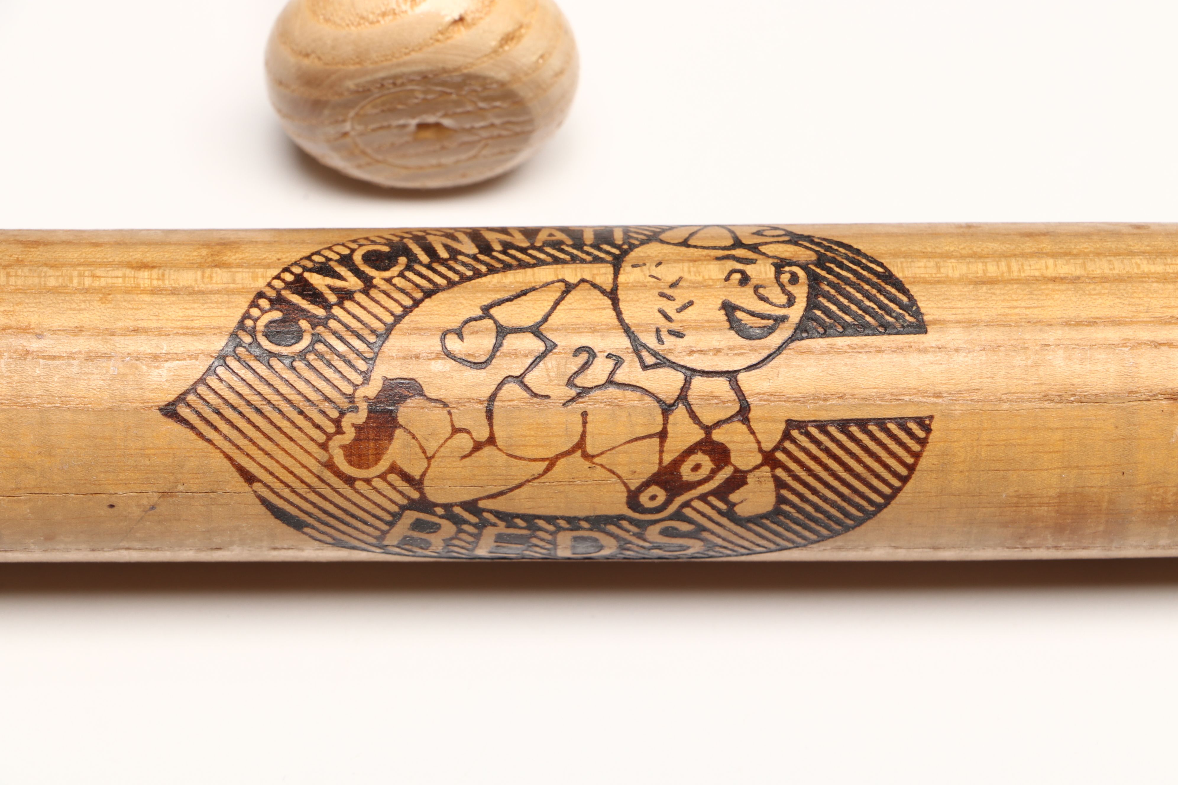 Cincinnati Reds, Mark McGwire and More Wood Souvenir Baseball Bats