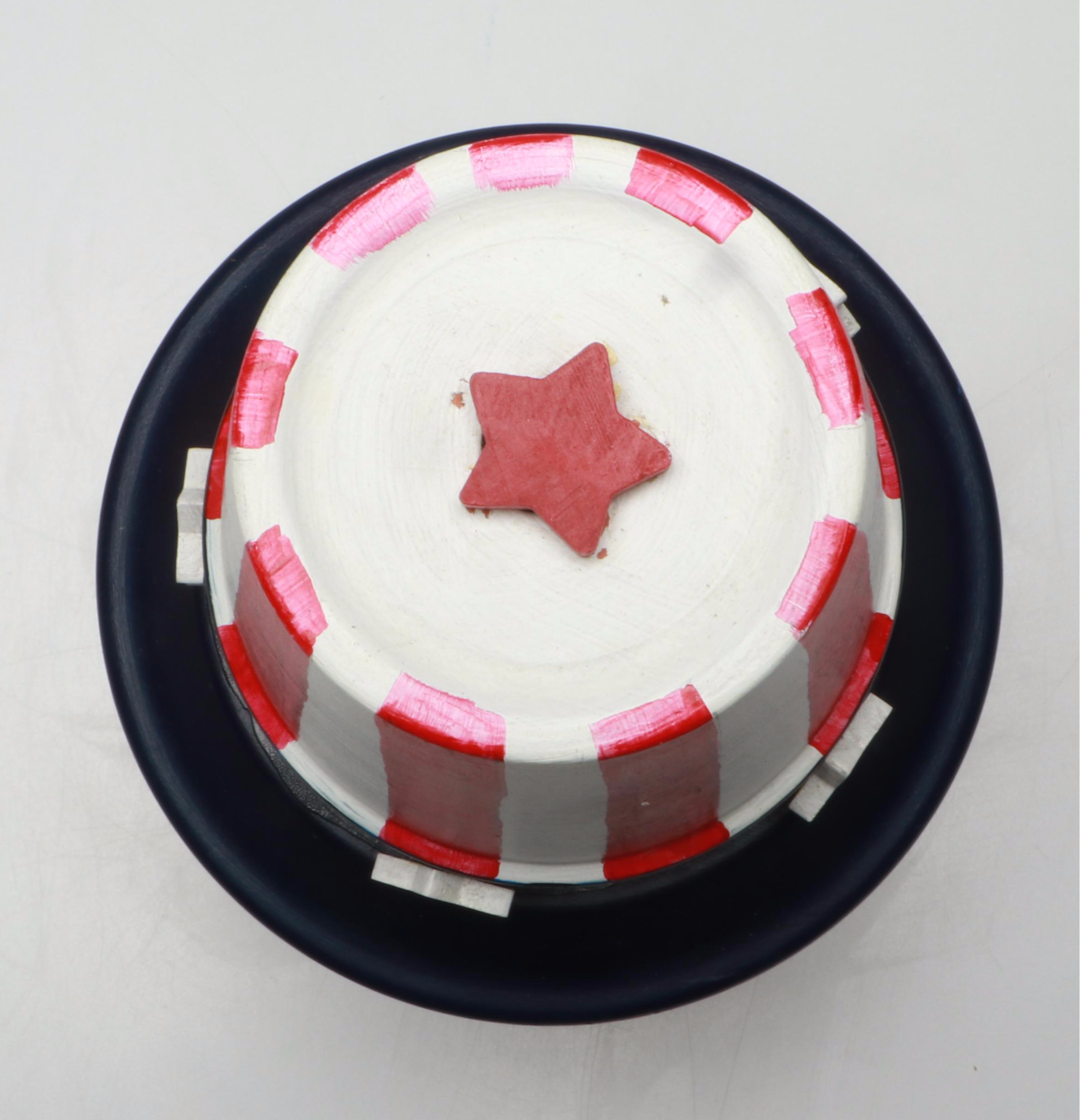 Carver Dan's Intarsia Statue of Liberty Puzzle Box with More Seasonal Décor