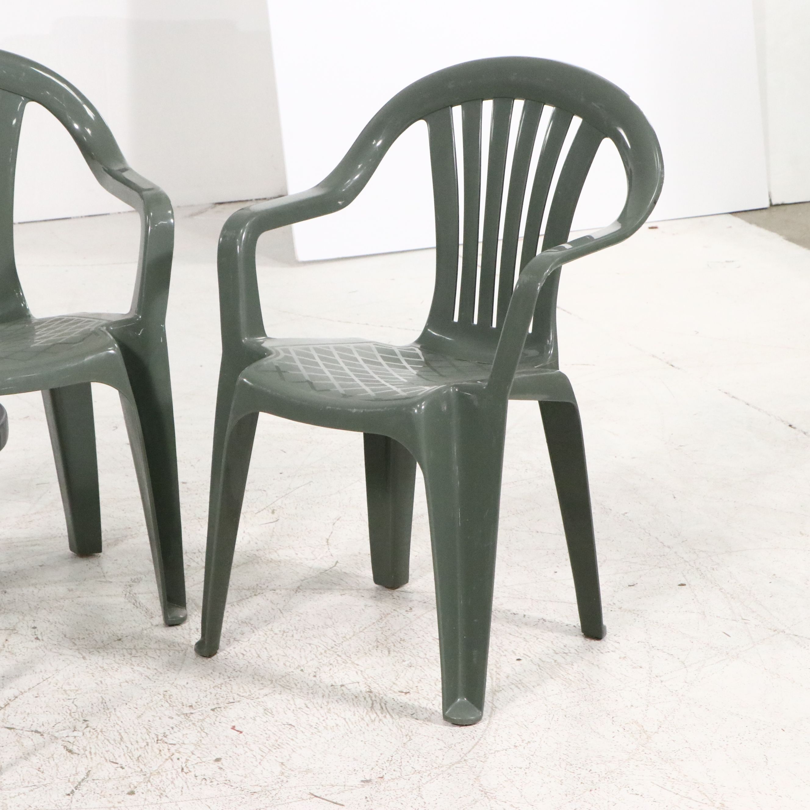 Molded Plastic Outdoor Chairs with Glass Top Side Table