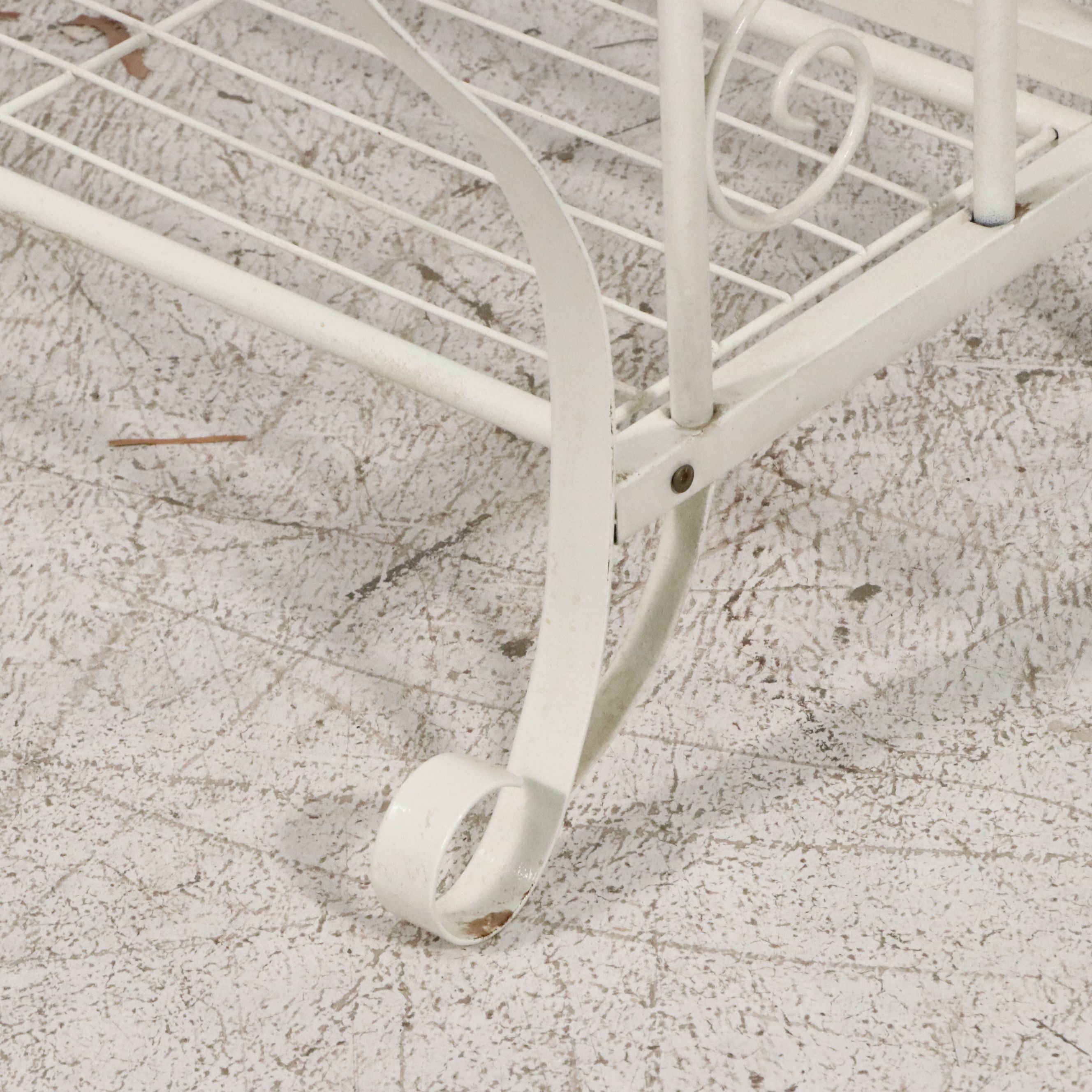 Modern Victorian Style Painted Metal Baker's Rack