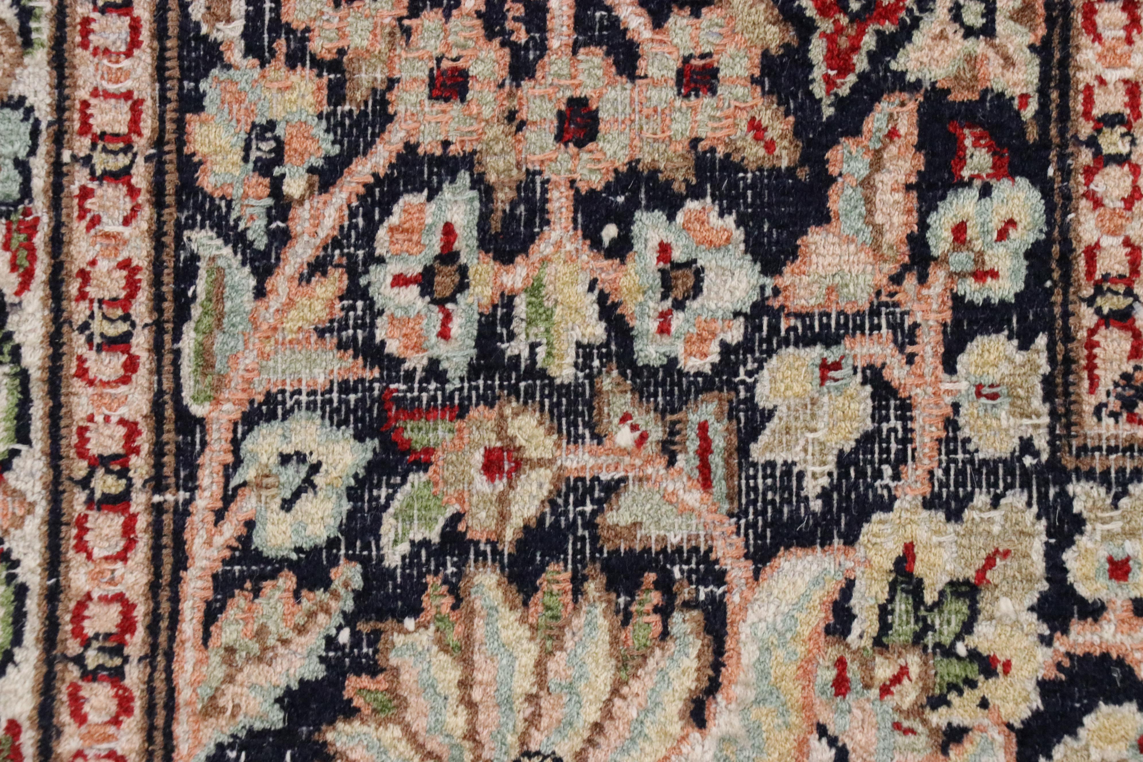 6'2 x 9'9 Machine Made Area Rug