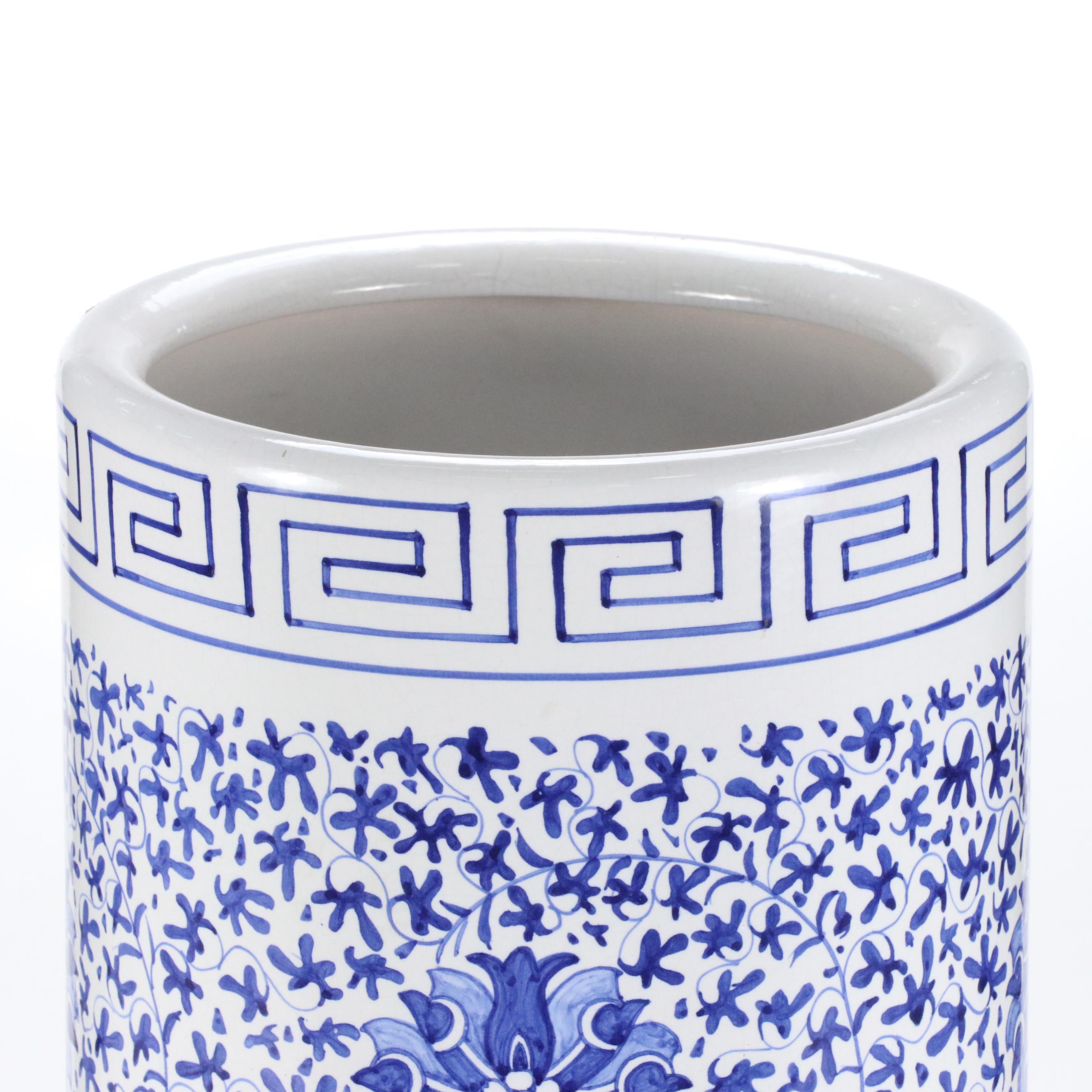 Chinese Chrysanthemum and Vine Porcelain Cylinder Vase and Stand