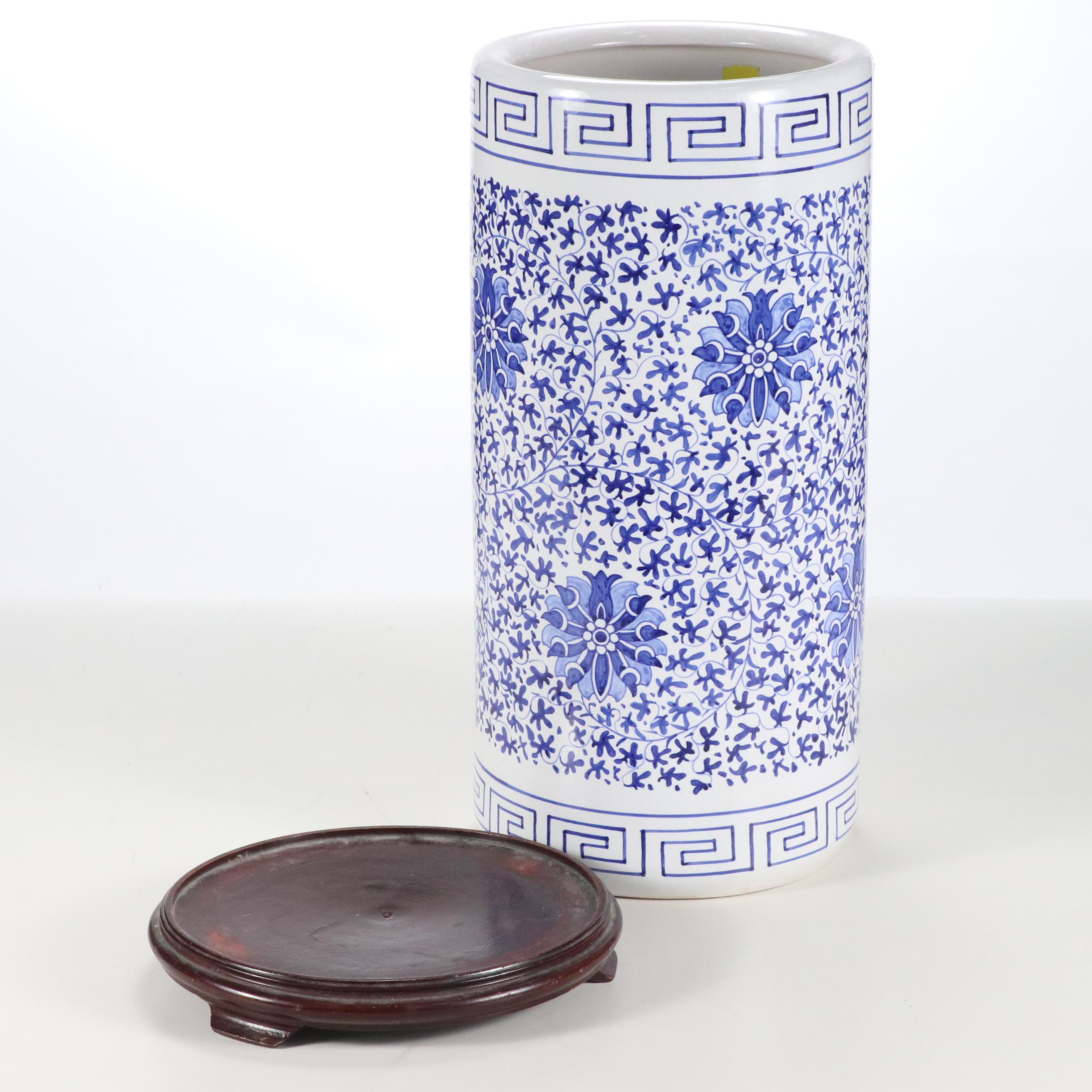 Chinese Chrysanthemum and Vine Porcelain Cylinder Vase and Stand