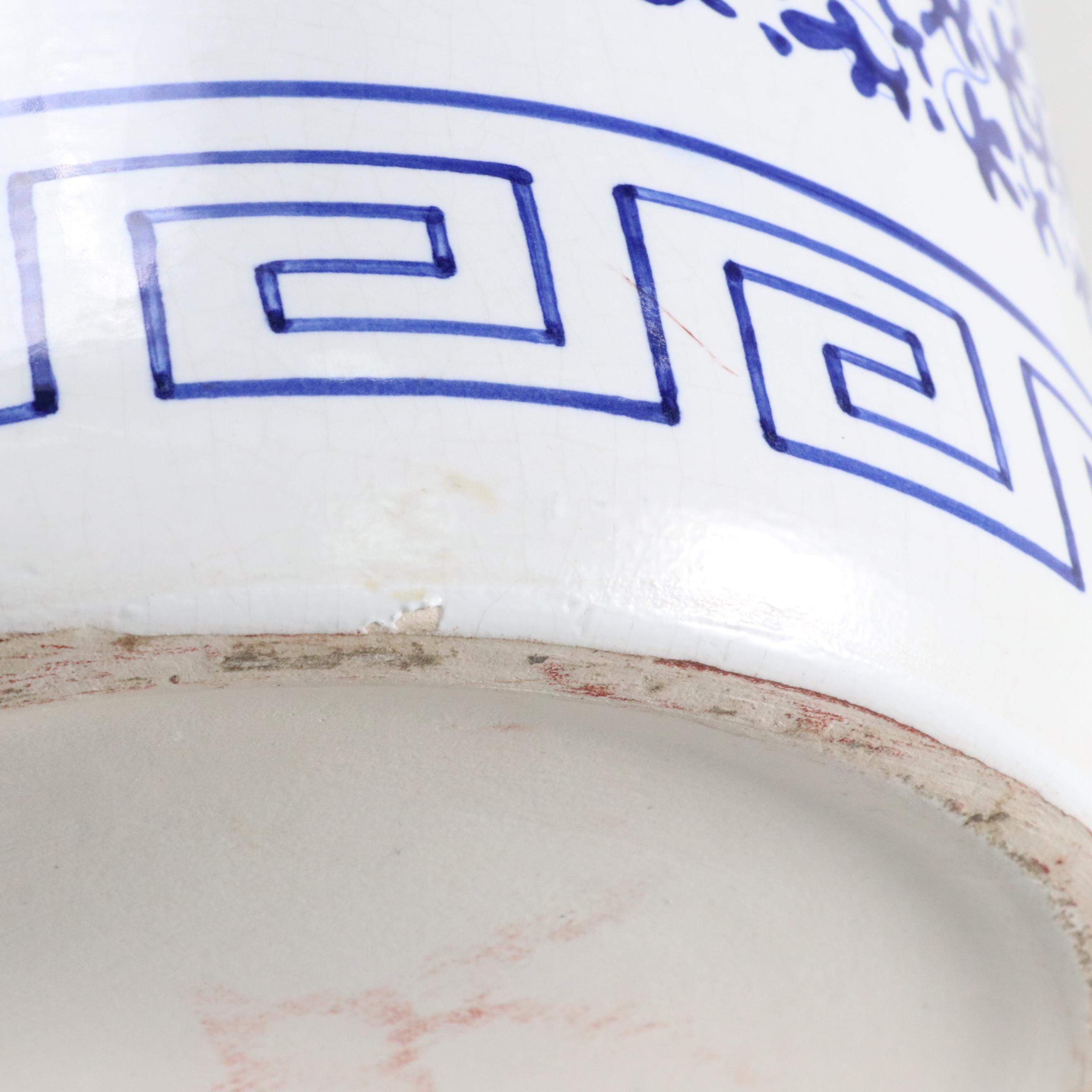 Chinese Chrysanthemum and Vine Porcelain Cylinder Vase and Stand