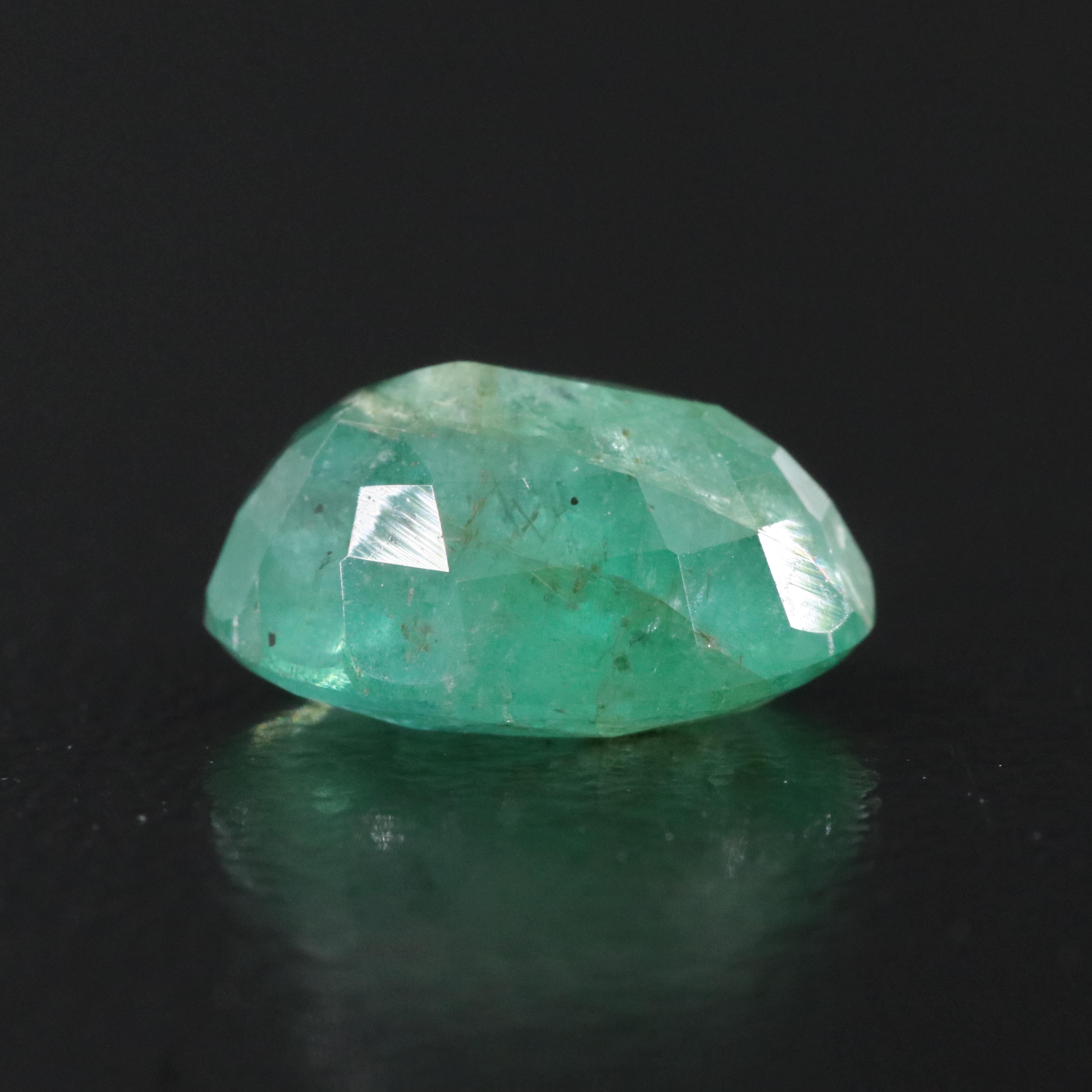 Loose 2.58 CT Emerald