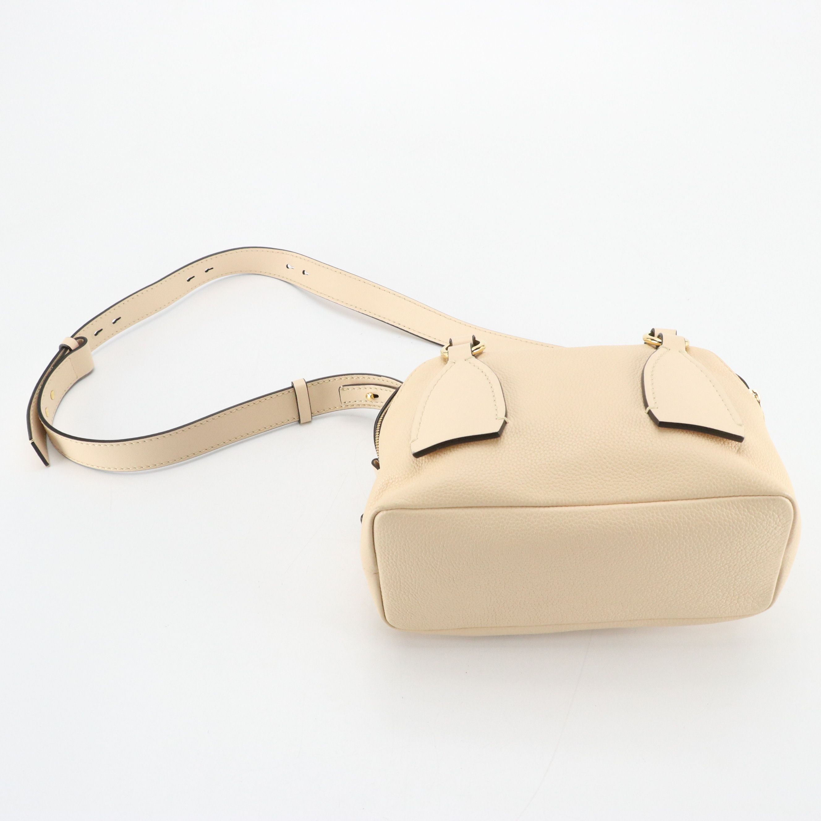 Chloe Small Daria Shoulder Bag in Beige Leather
