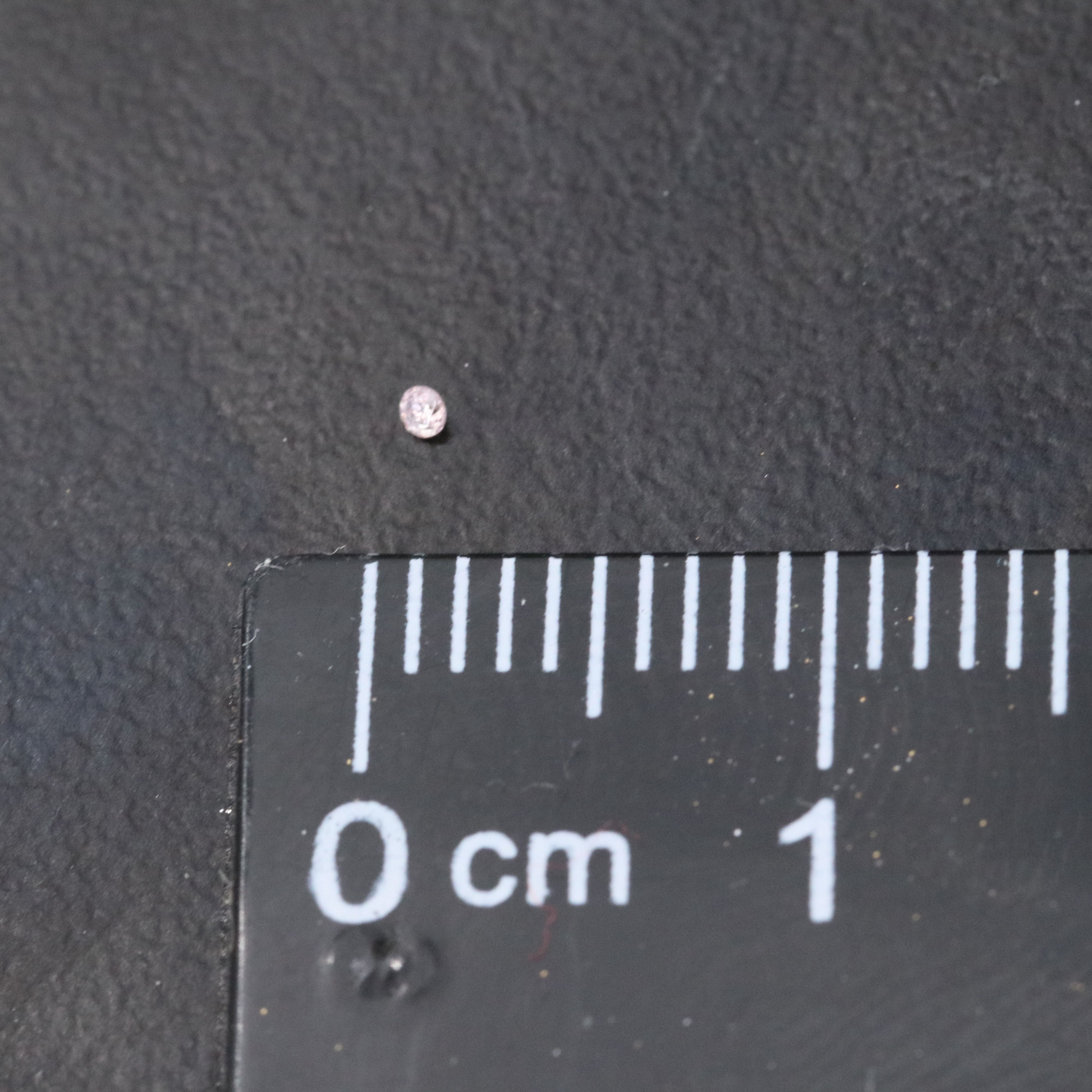 Loose 1.00 CTW Fancy Pink Diamonds