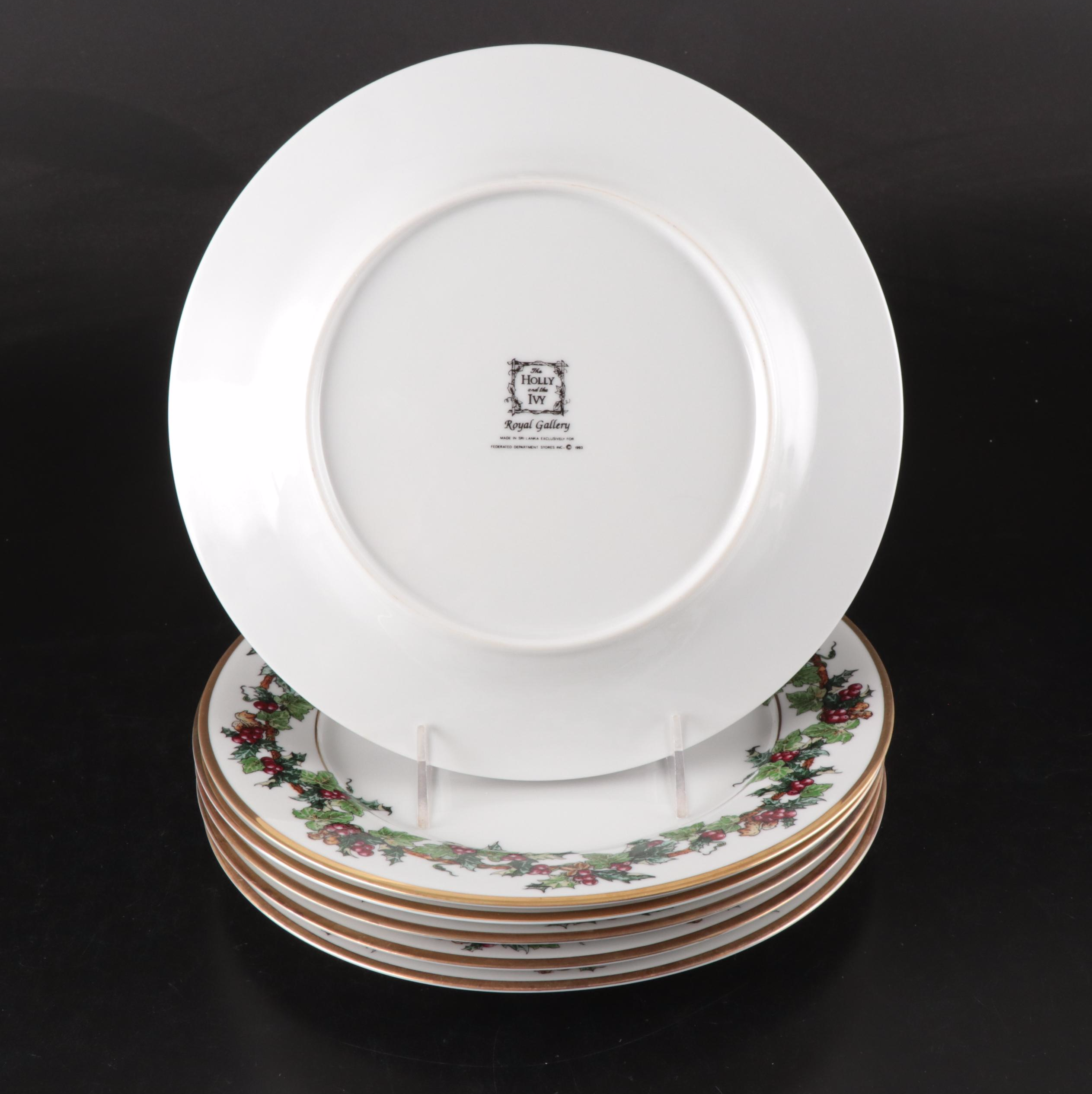Royal Gallery "The Holly and the Ivy" Gilt Border Dinnerware