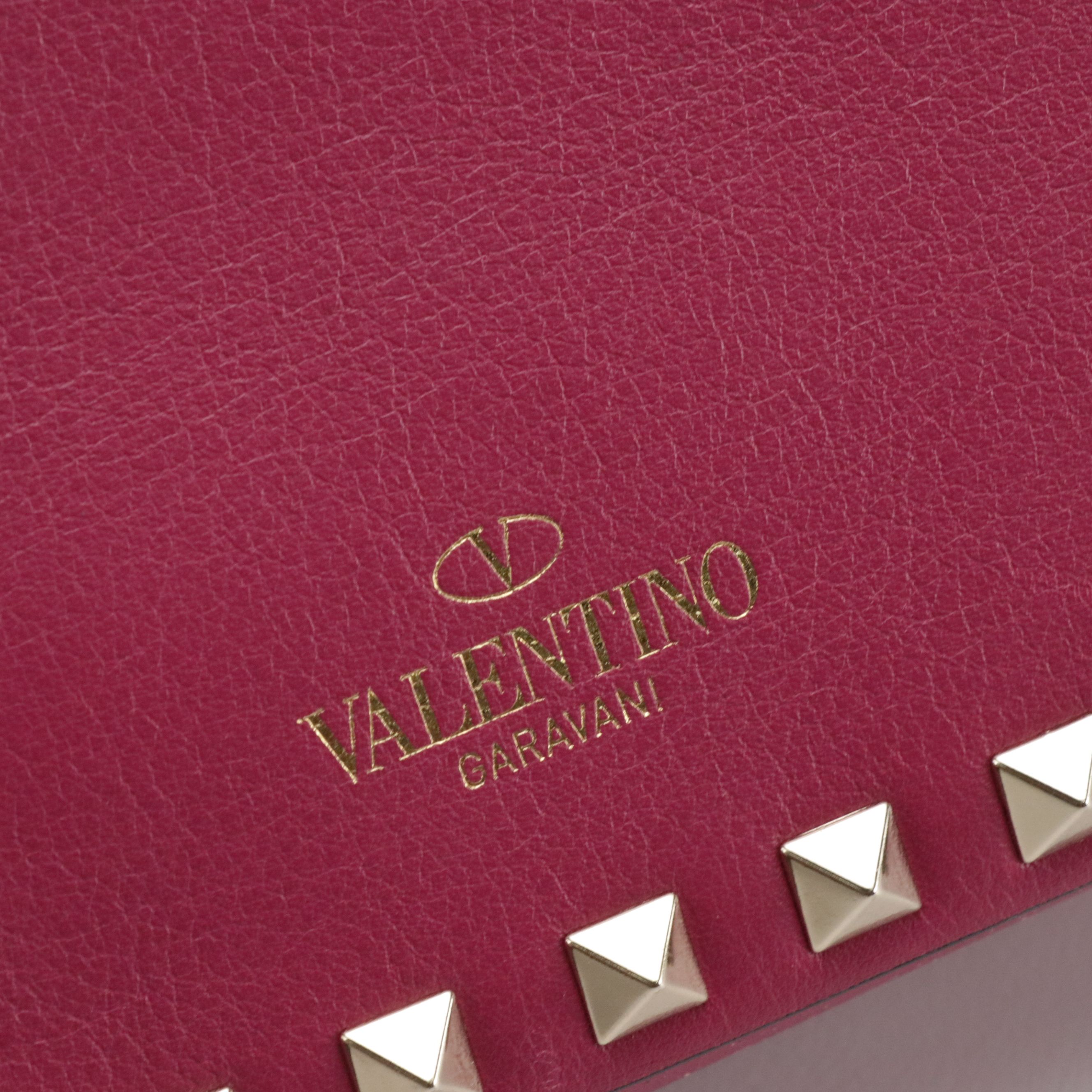 Valentino Garavani Camera Crossbody Bag in Fuchsia Rockstud Calfskin Leather