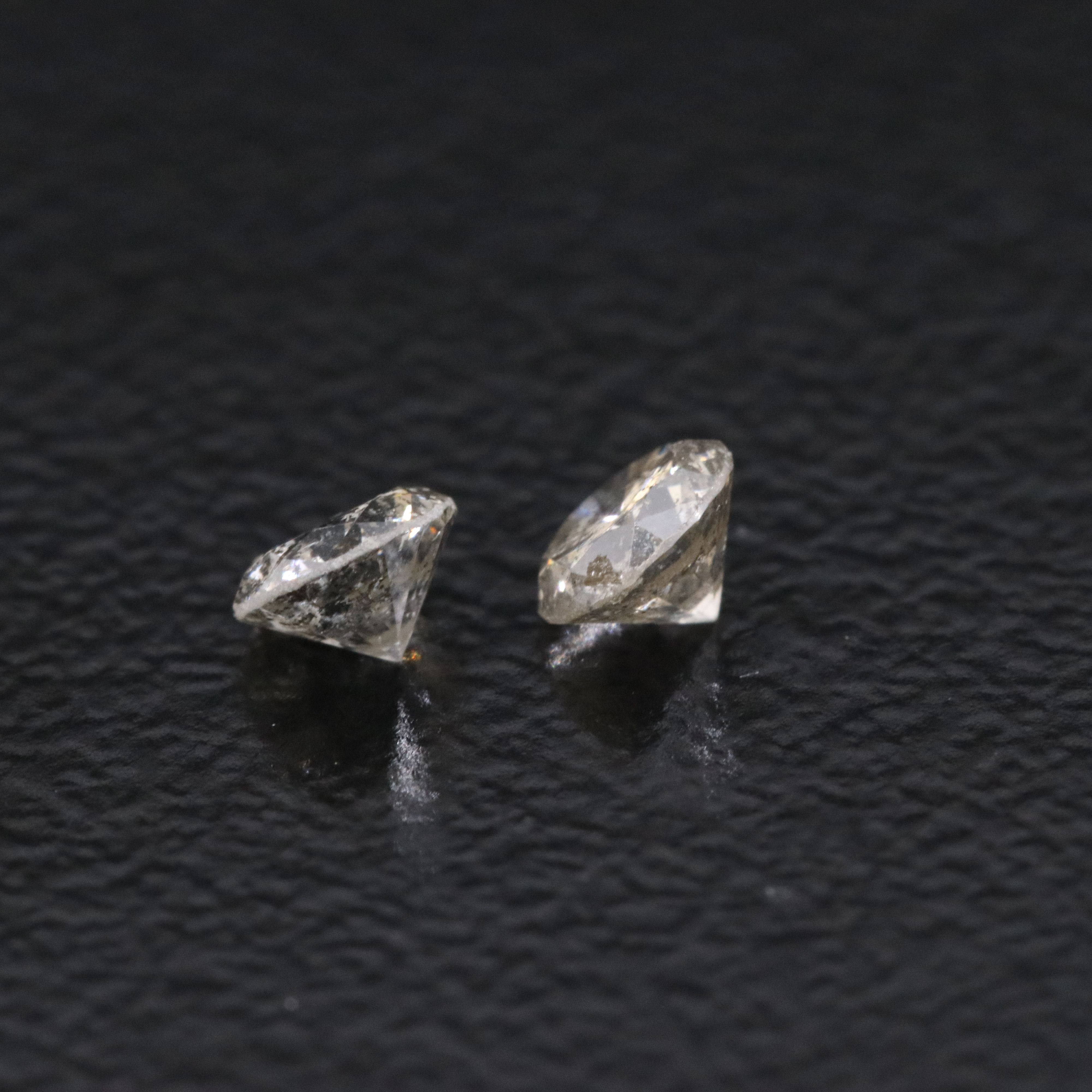 Loose 0.30 CTW Diamond Pair