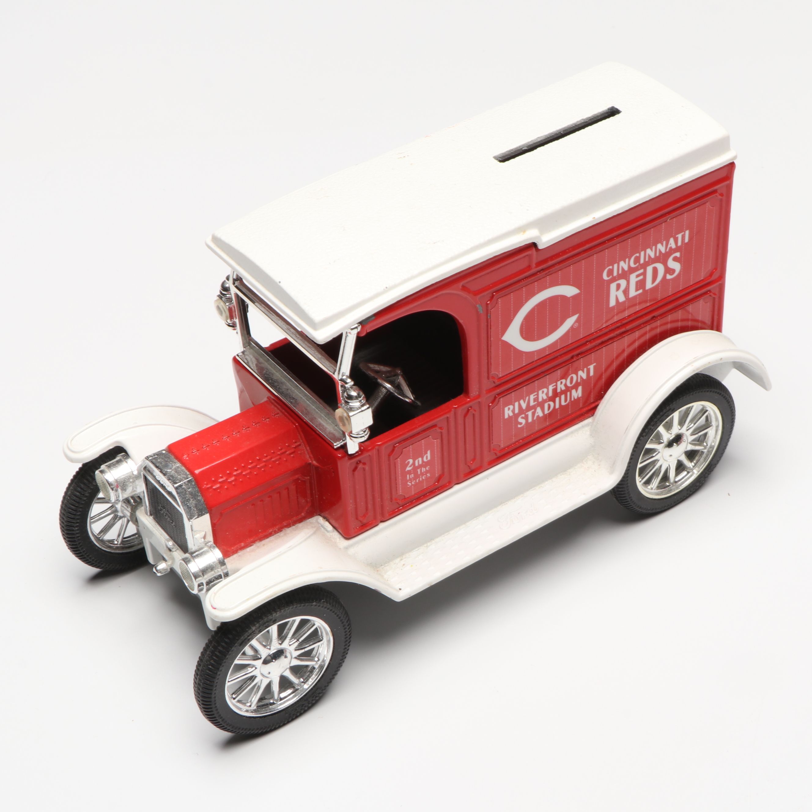 Ertl American Pastime Banks with More Cincinnati Reds Diecast Cars and Banks