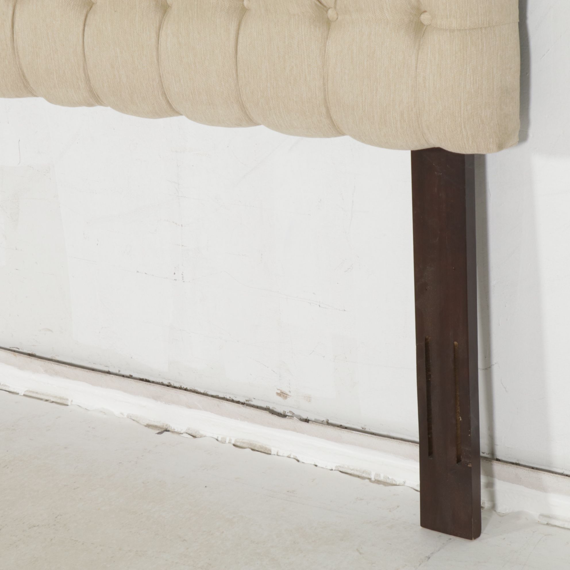 Leggett & Platt Button Tufted Upholstered Convertible Headboard