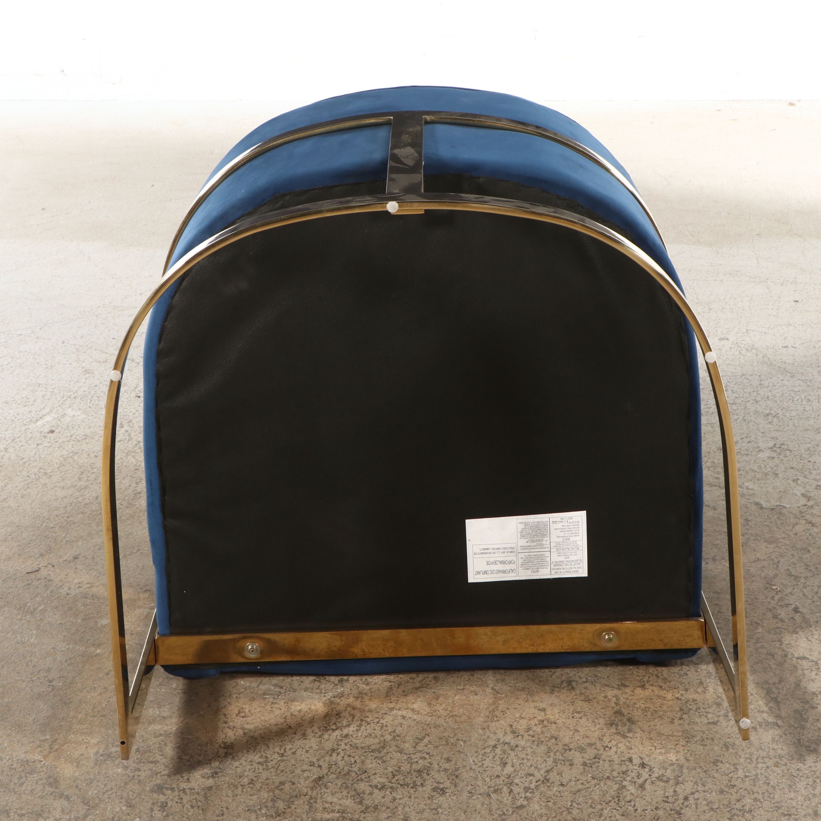 Contemporary Art Deco Style Upholstered Tufted Back Barrel Back Chair