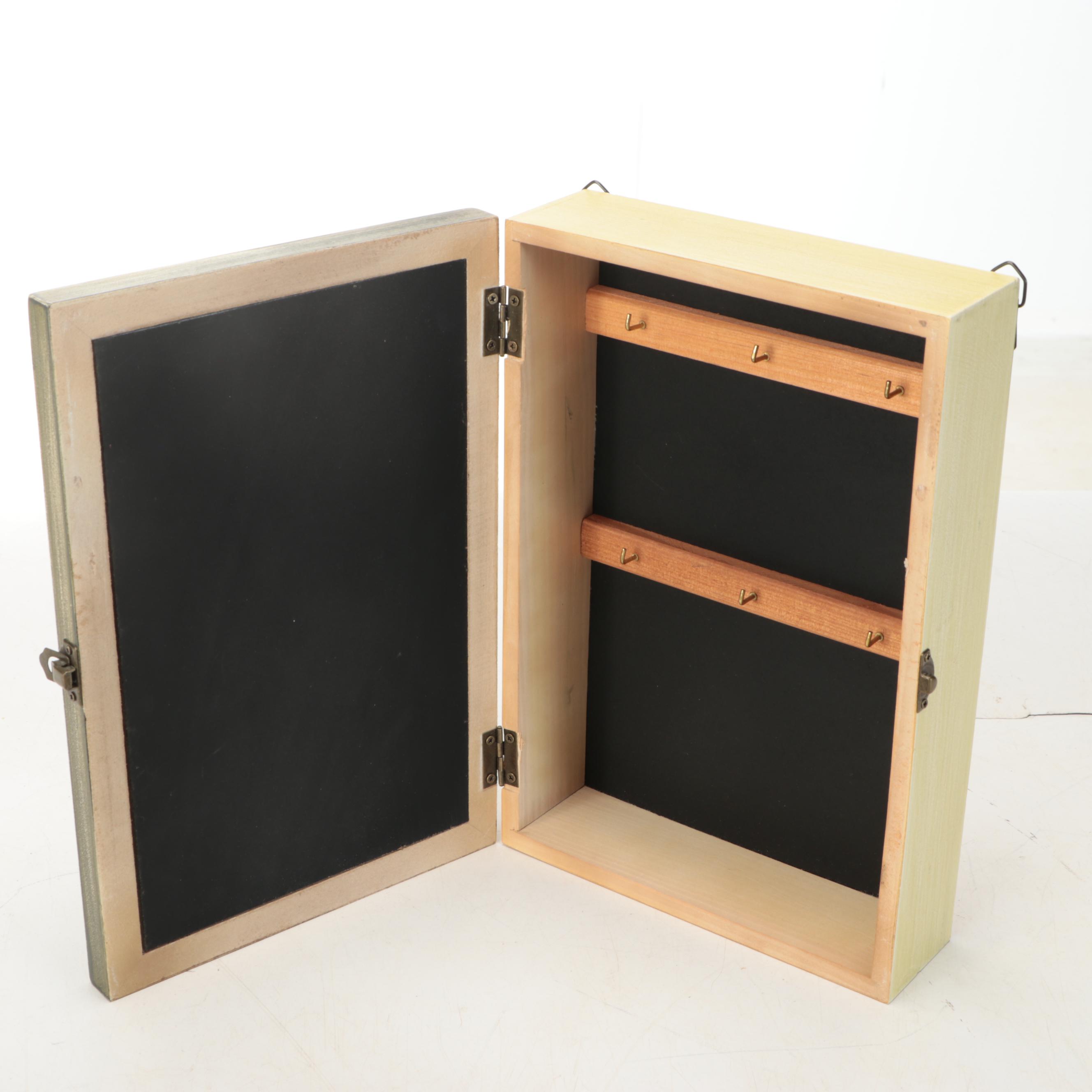 Waterford Crystal Golfer Figurine with Arnold Palmer Throw with  and Other Décor